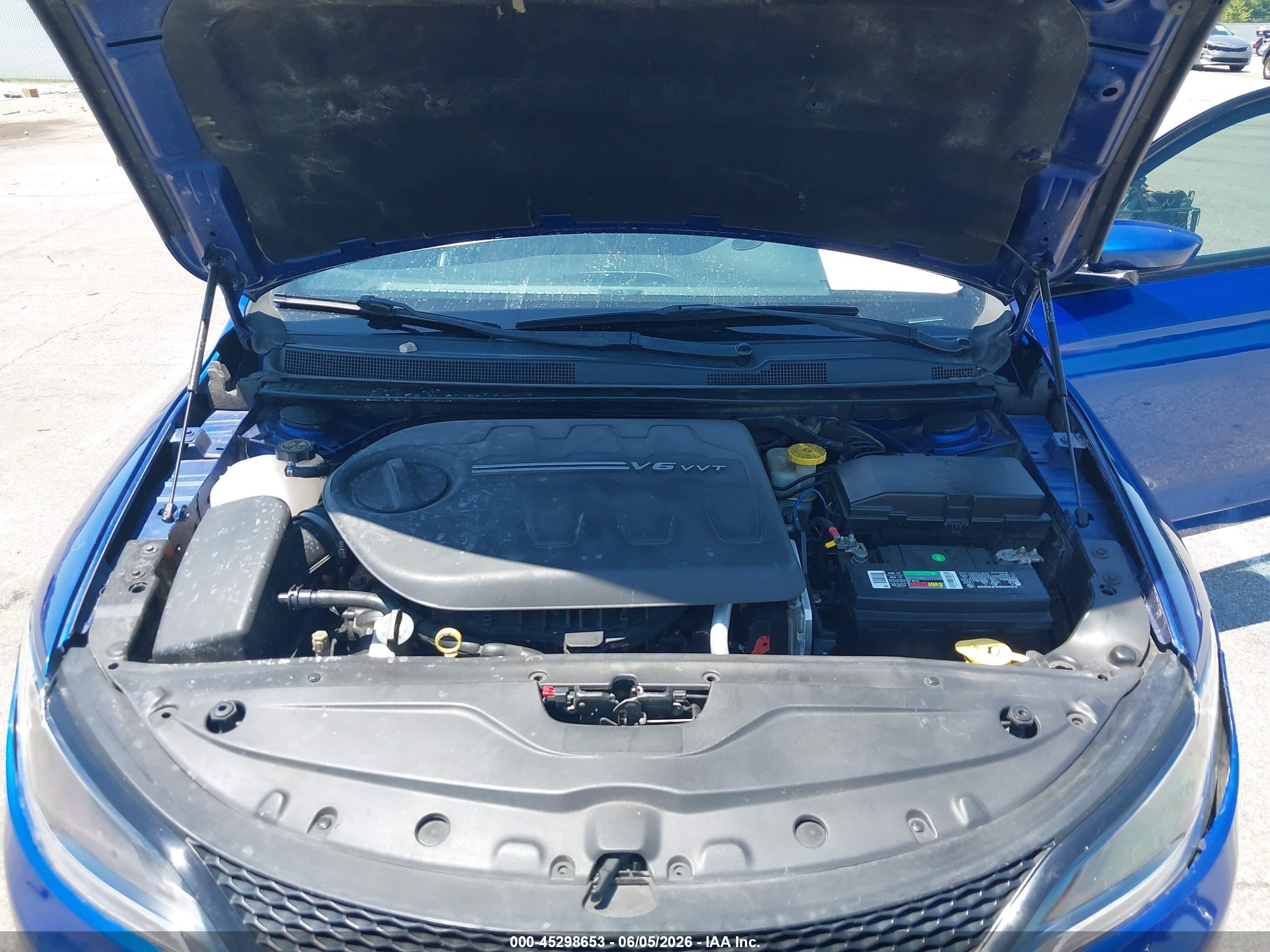 2015 Chrysler 200 S Blue vin: 1C3CCCBG3FN705990