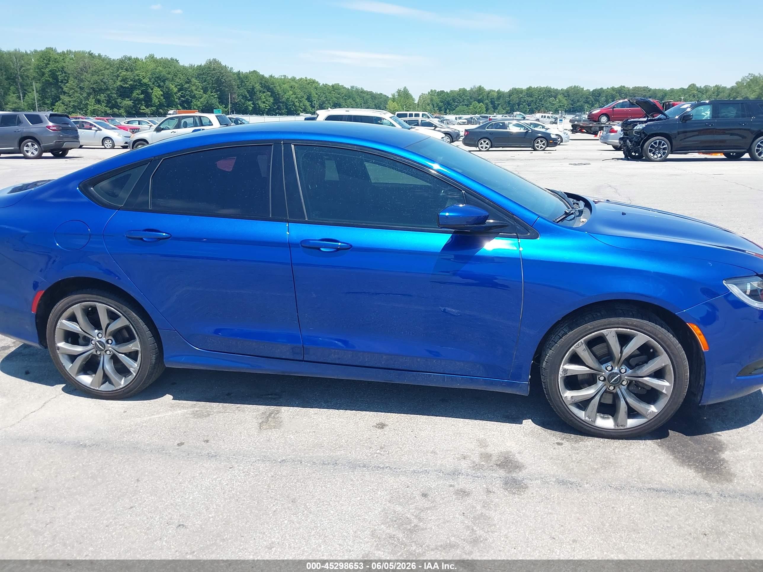 2015 Chrysler 200 S Blue vin: 1C3CCCBG3FN705990