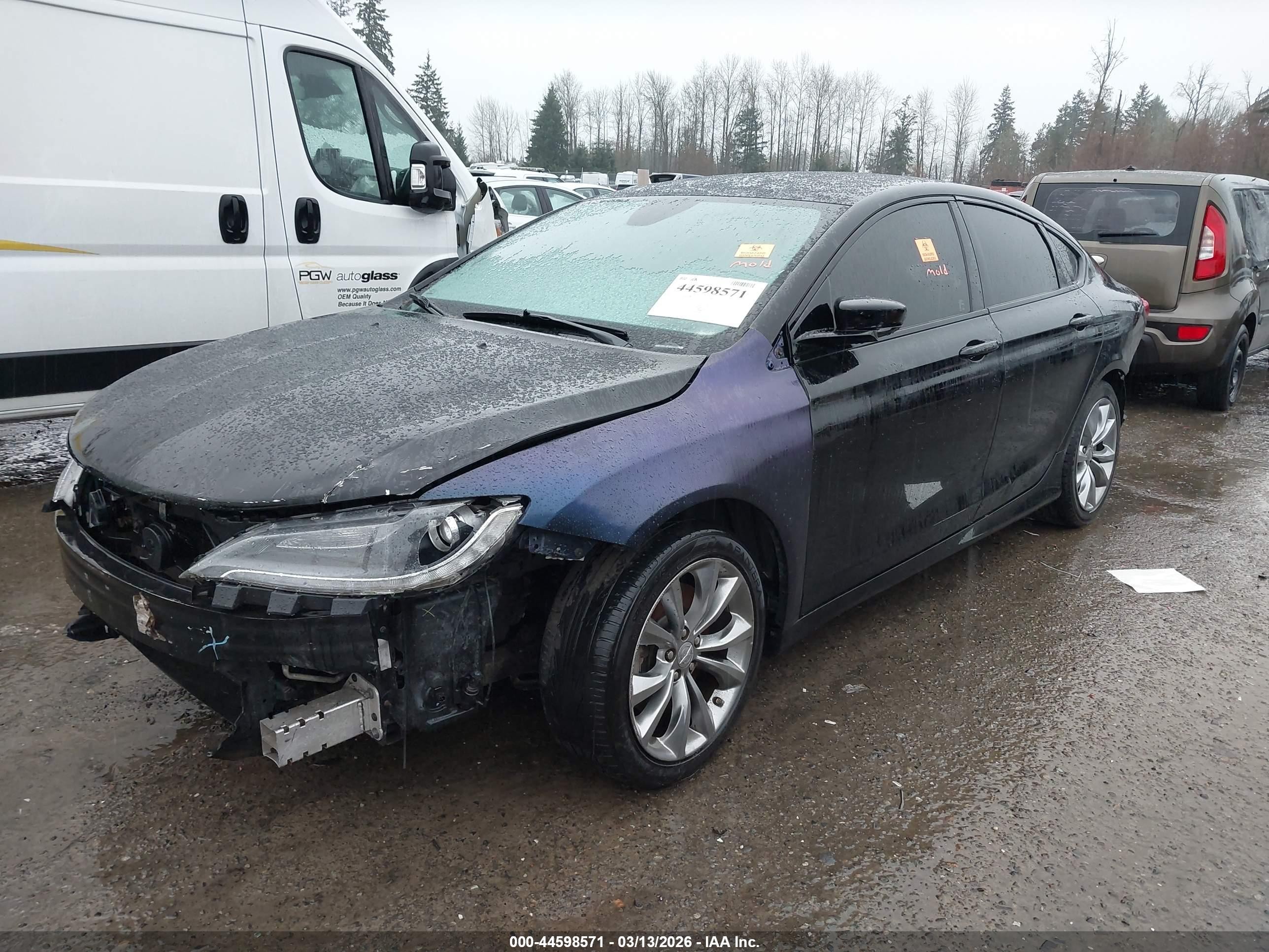 2015 Chrysler 200 S Black vin: 1C3CCCBG4FN572916