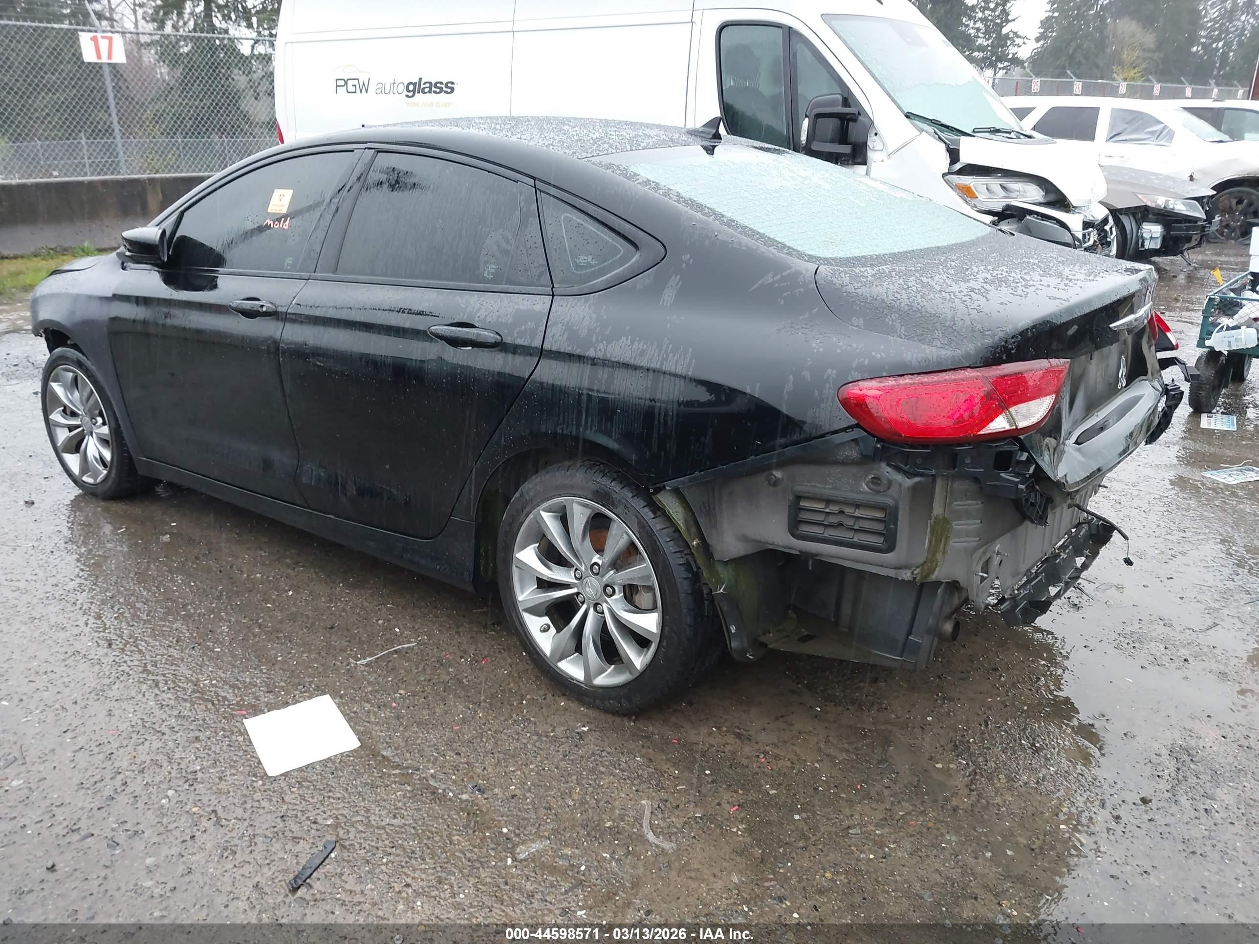 2015 Chrysler 200 S Black vin: 1C3CCCBG4FN572916