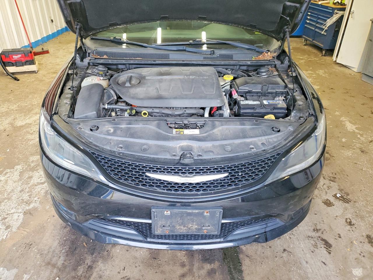 2015 Chrysler 200 S Черный vin: 1C3CCCBG4FN619751