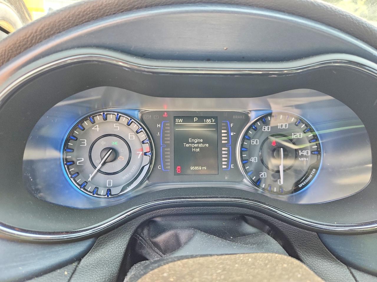 2015 Chrysler 200 S White vin: 1C3CCCBG5FN678260