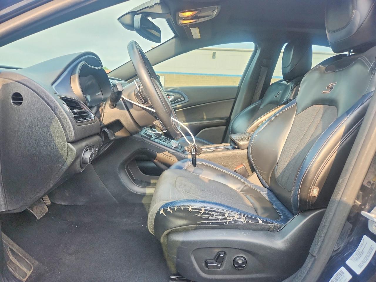 2015 Chrysler 200 S Черный vin: 1C3CCCBG6FN617502