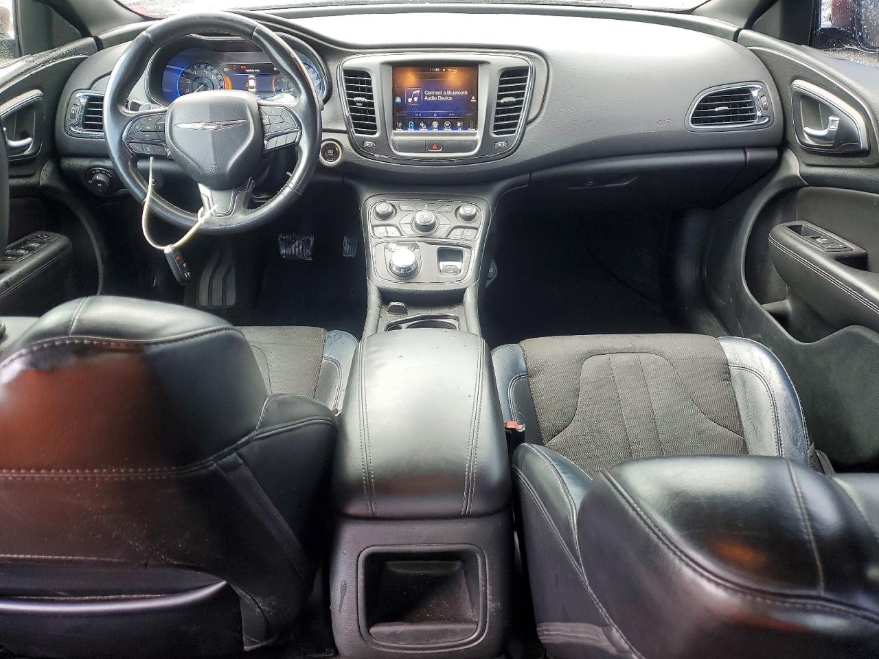 2015 Chrysler 200 S Red vin: 1C3CCCBG6FN706681