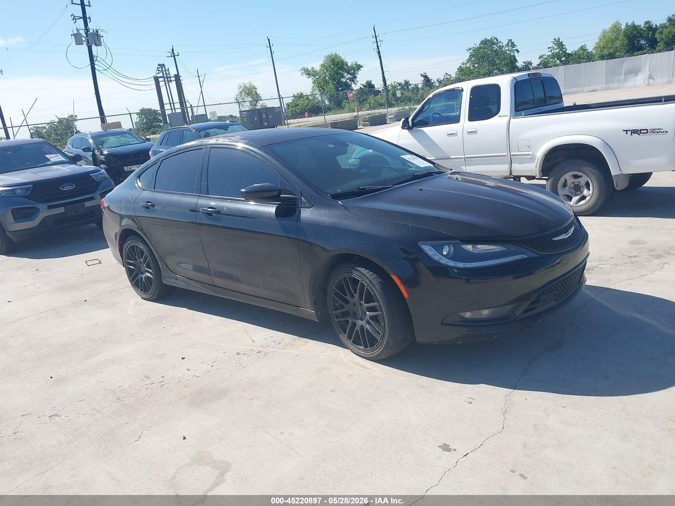 2015 Chrysler 200 S Black vin: 1C3CCCBG7FN551543