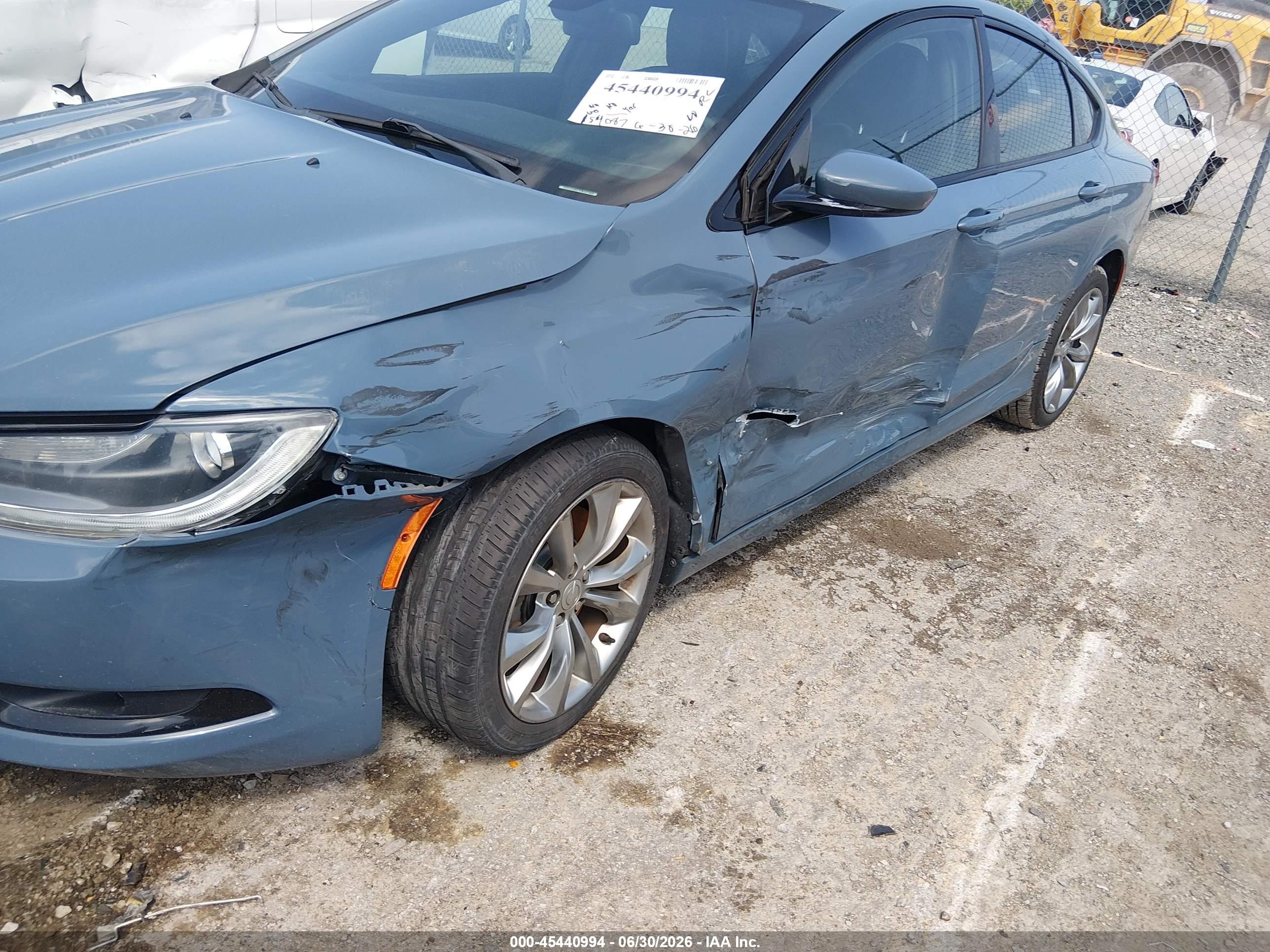 2015 Chrysler 200 S Blue vin: 1C3CCCBG7FN597969