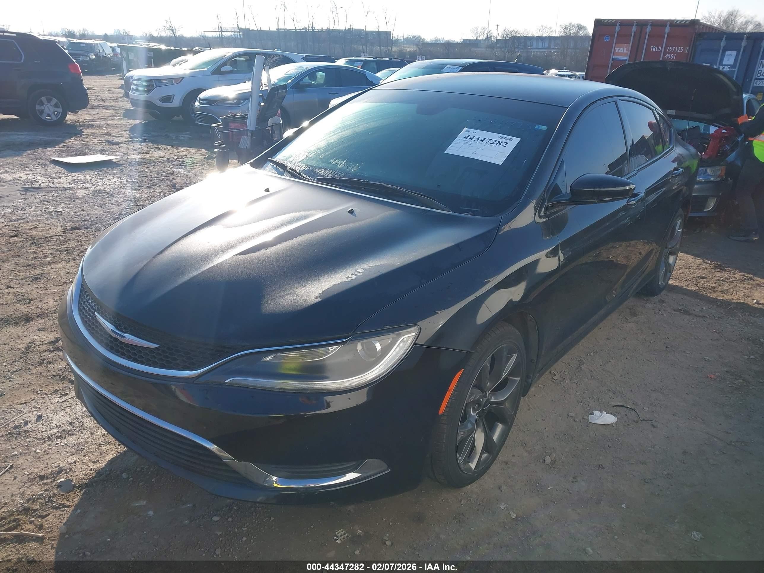 2015 Chrysler 200 S Черный vin: 1C3CCCBG7FN642876