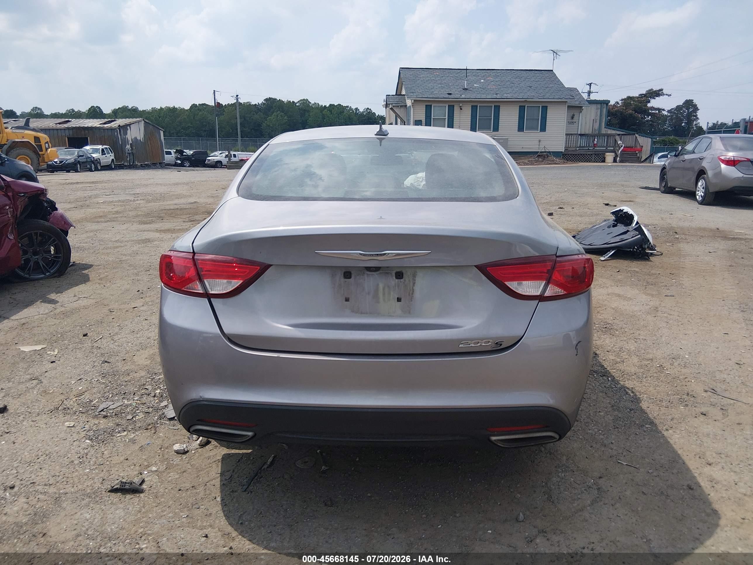 2015 Chrysler 200 S Silver vin: 1C3CCCBG8FN543029