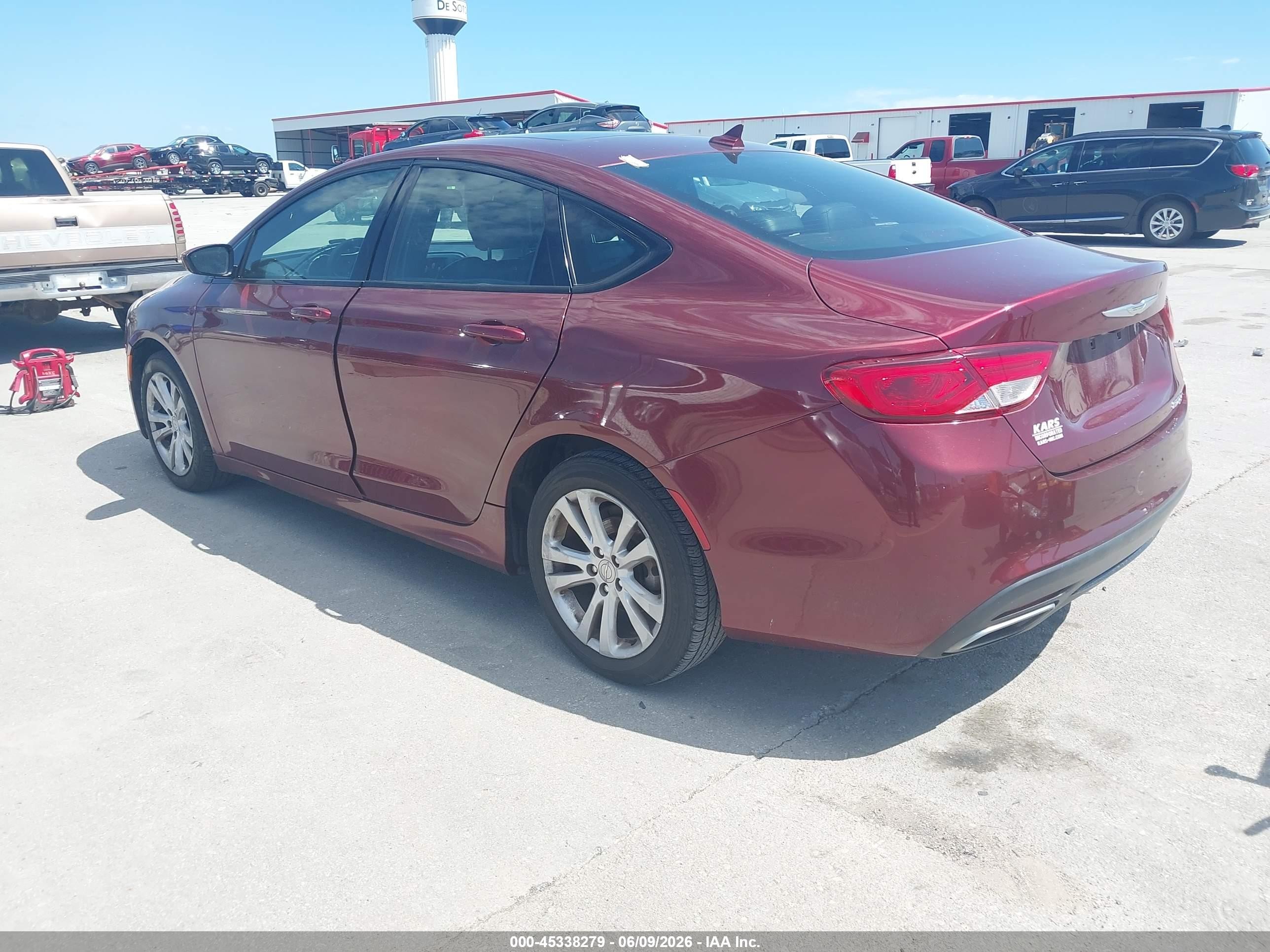 2015 Chrysler 200 S Maroon vin: 1C3CCCBG8FN580999