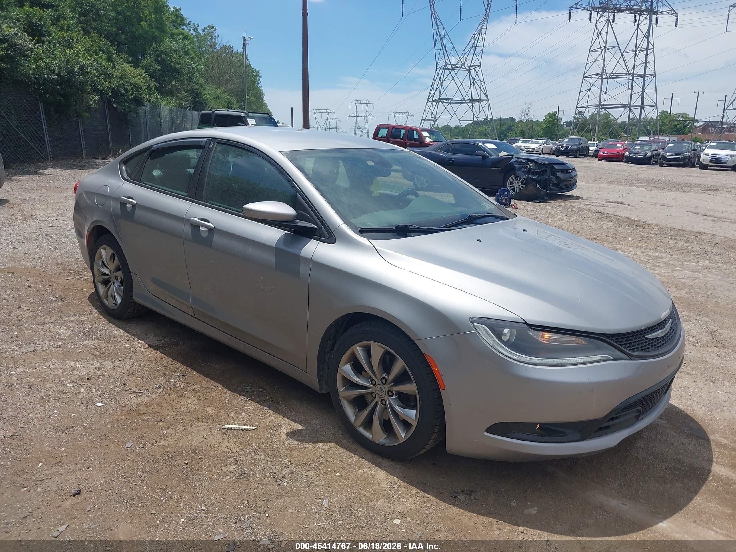 2015 Chrysler 200 S Silver vin: 1C3CCCBG8FN614035