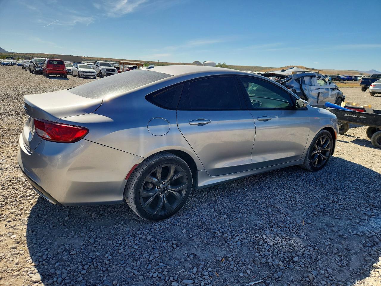 2015 Chrysler 200 S Silver vin: 1C3CCCBG8FN642790