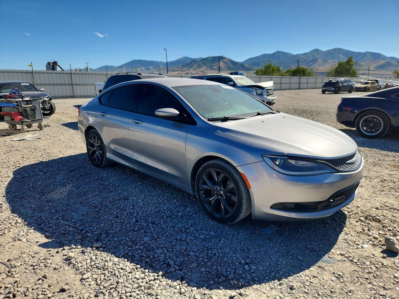 2015 Chrysler 200 S Silver vin: 1C3CCCBG8FN642790