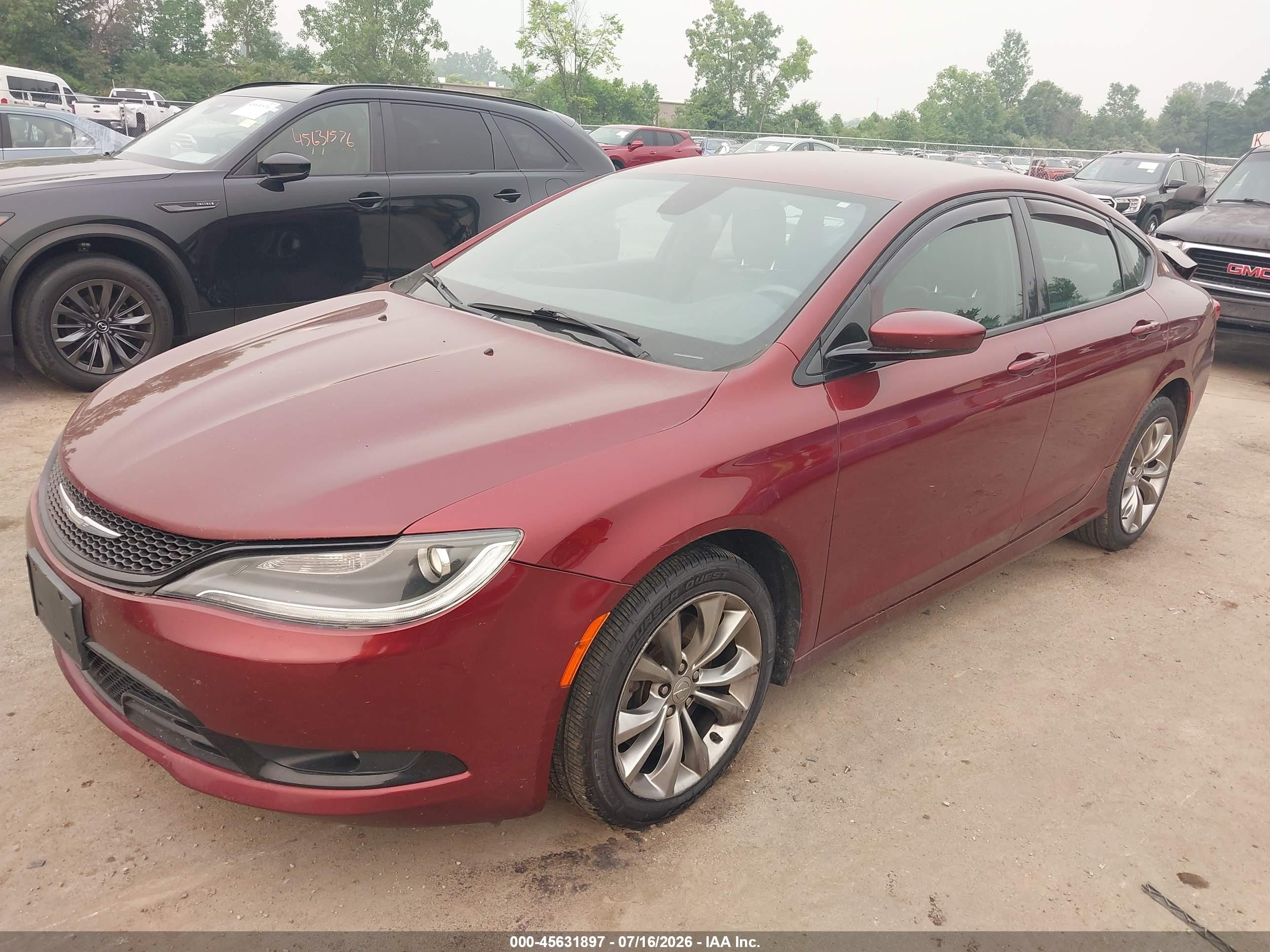 2015 Chrysler 200 S Красный vin: 1C3CCCBGXFN518178