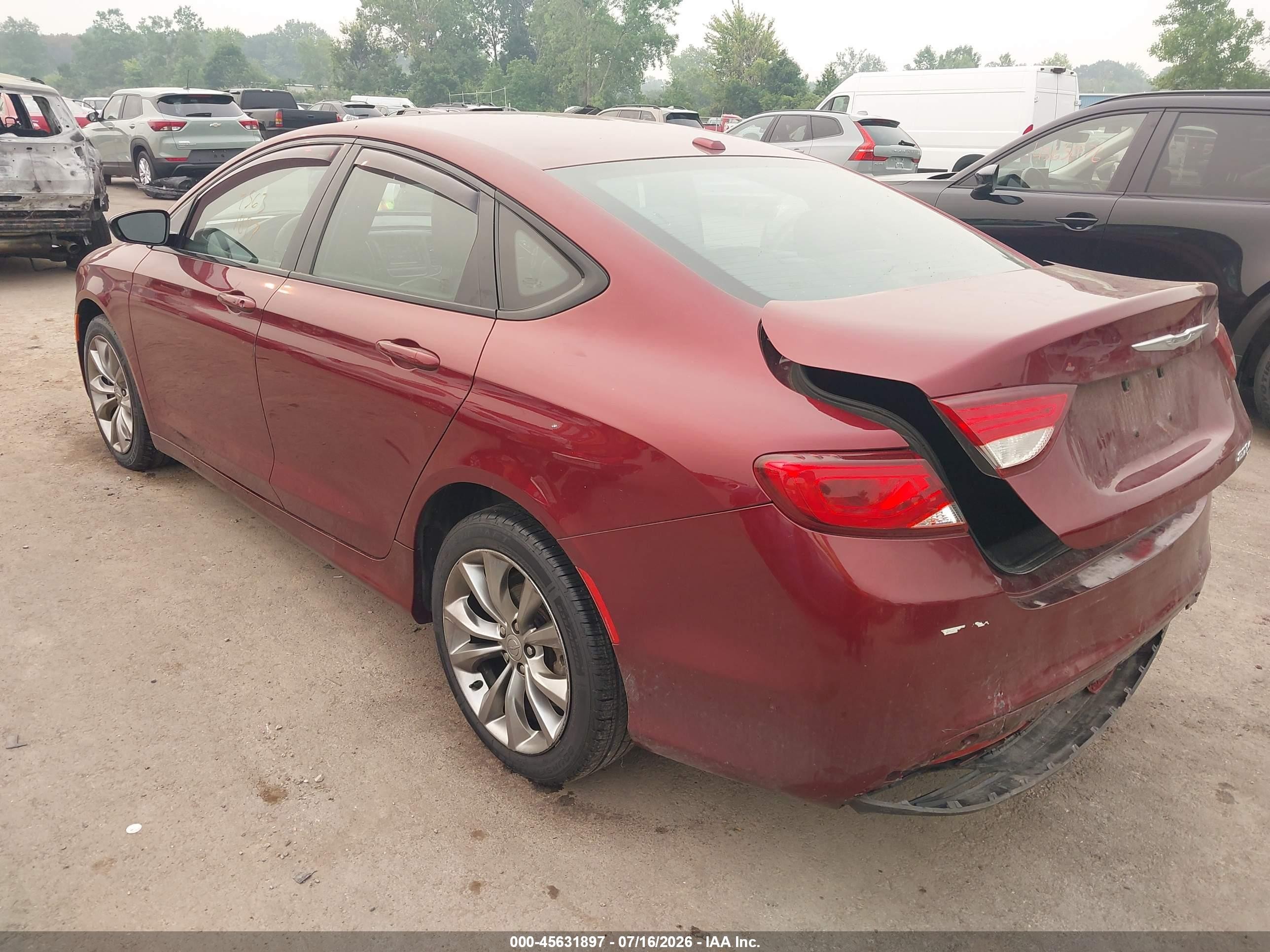 2015 Chrysler 200 S Красный vin: 1C3CCCBGXFN518178