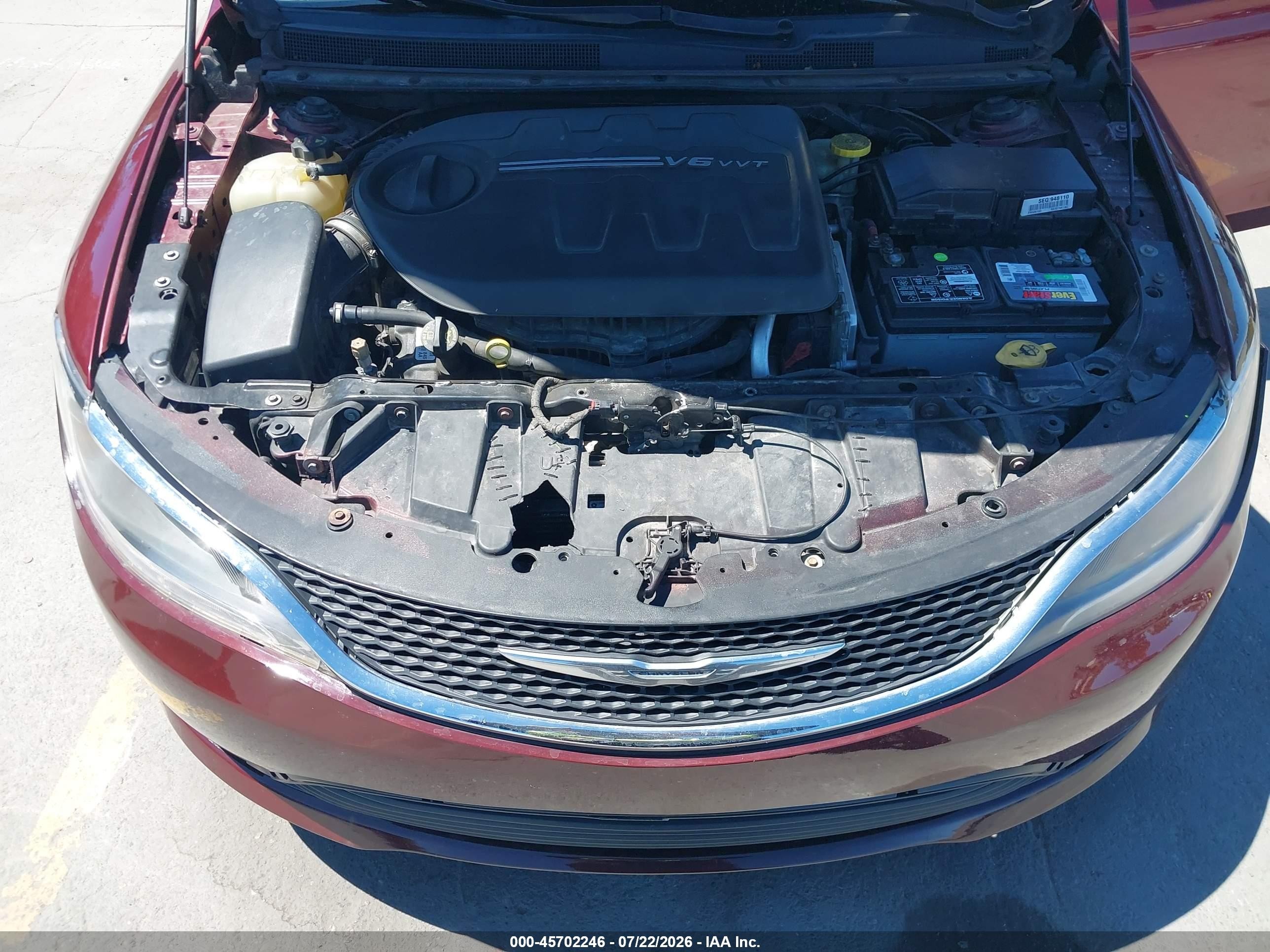2015 Chrysler 200 S Maroon vin: 1C3CCCBGXFN526183