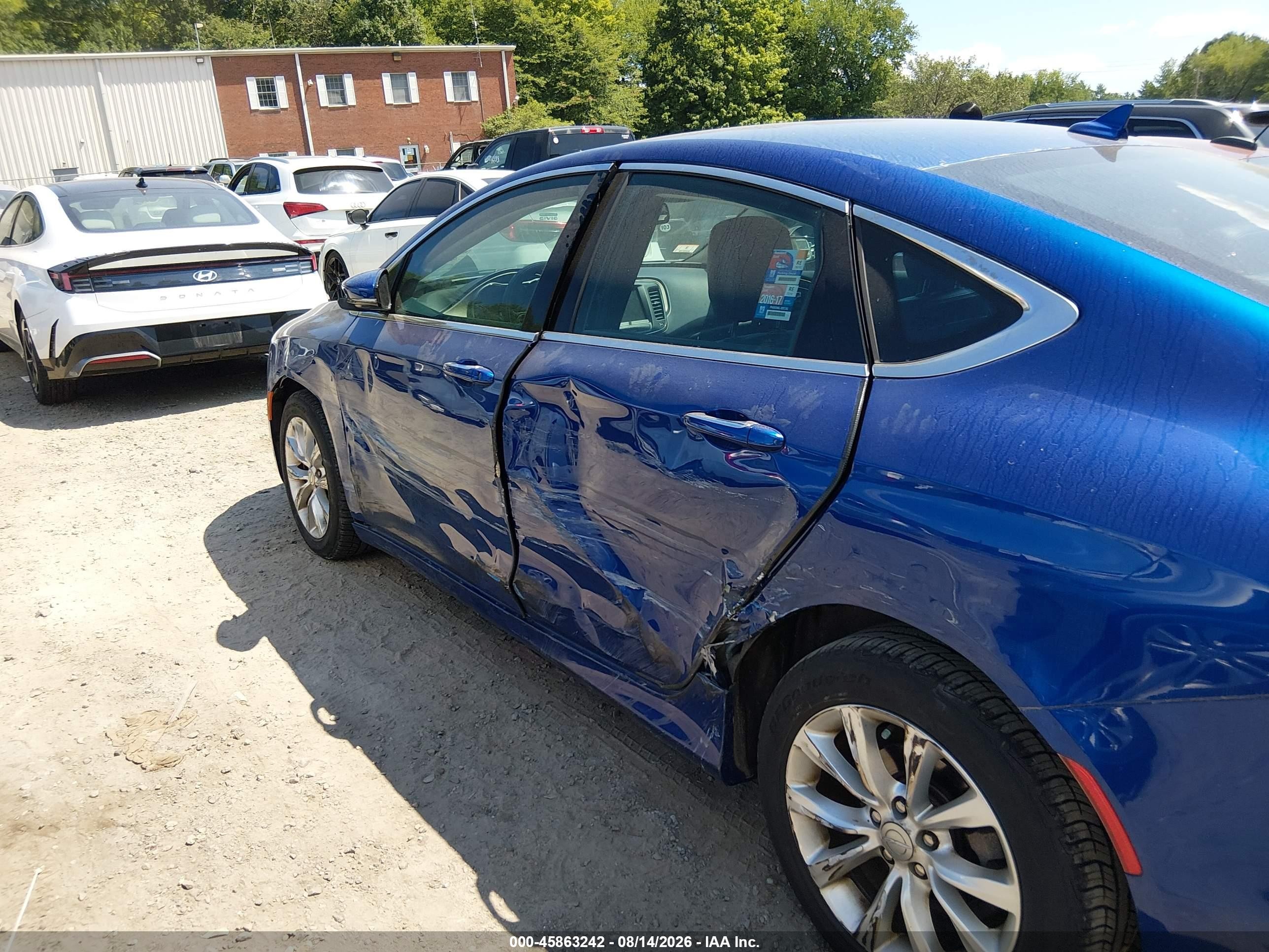 2015 Chrysler 200 C Blue vin: 1C3CCCCB0FN565884