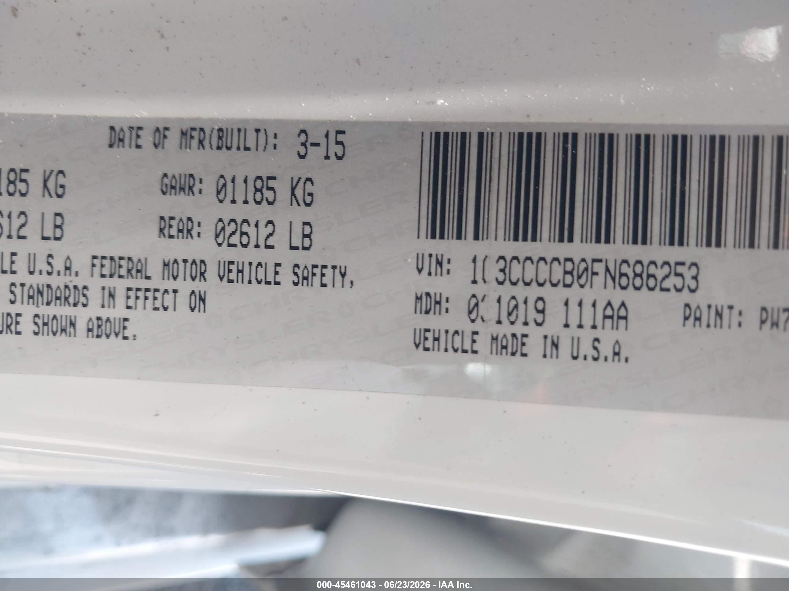 2015 Chrysler 200 C White vin: 1C3CCCCB0FN686253