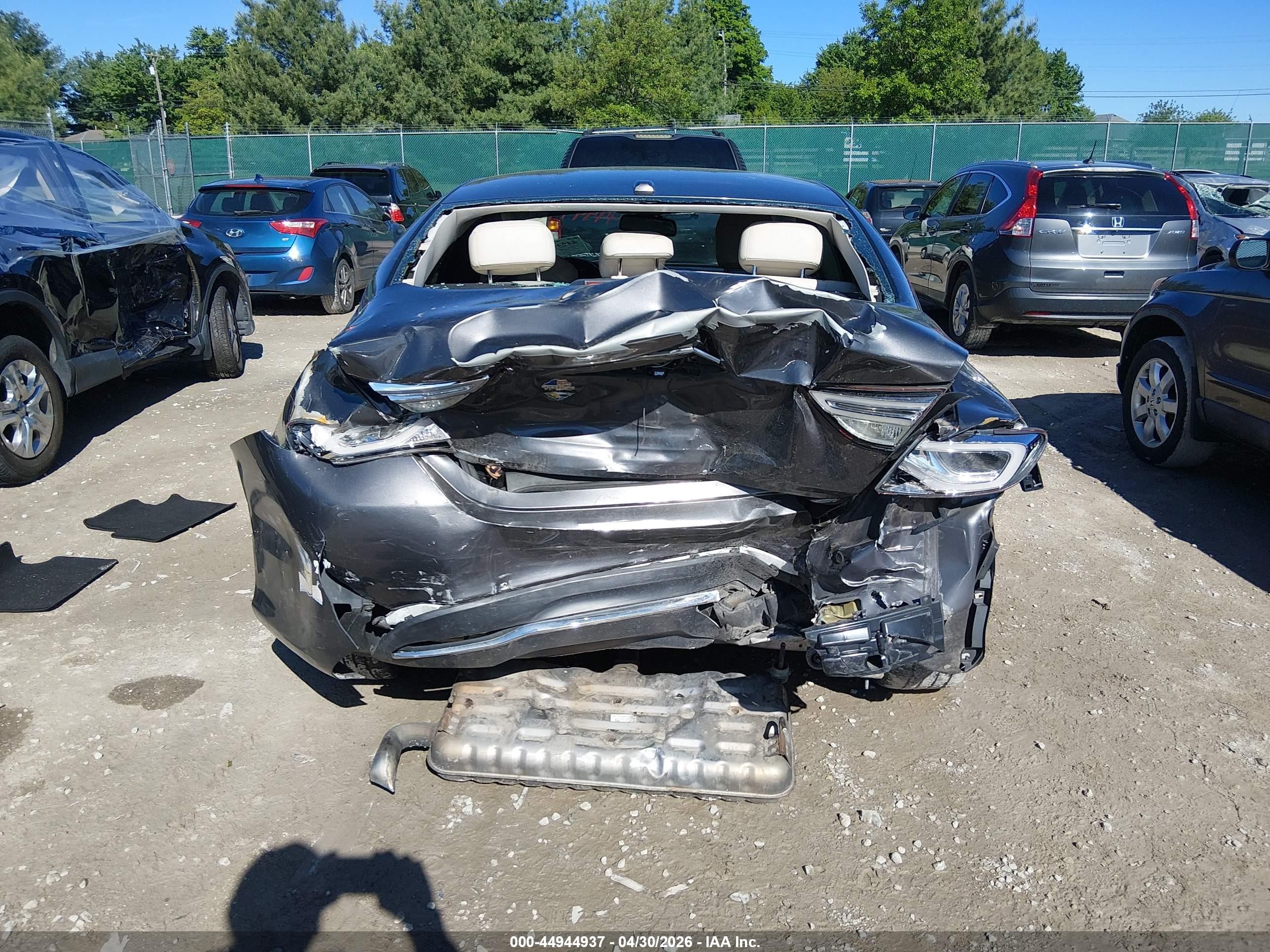 2015 Chrysler 200 C Серый vin: 1C3CCCCB1FN576490