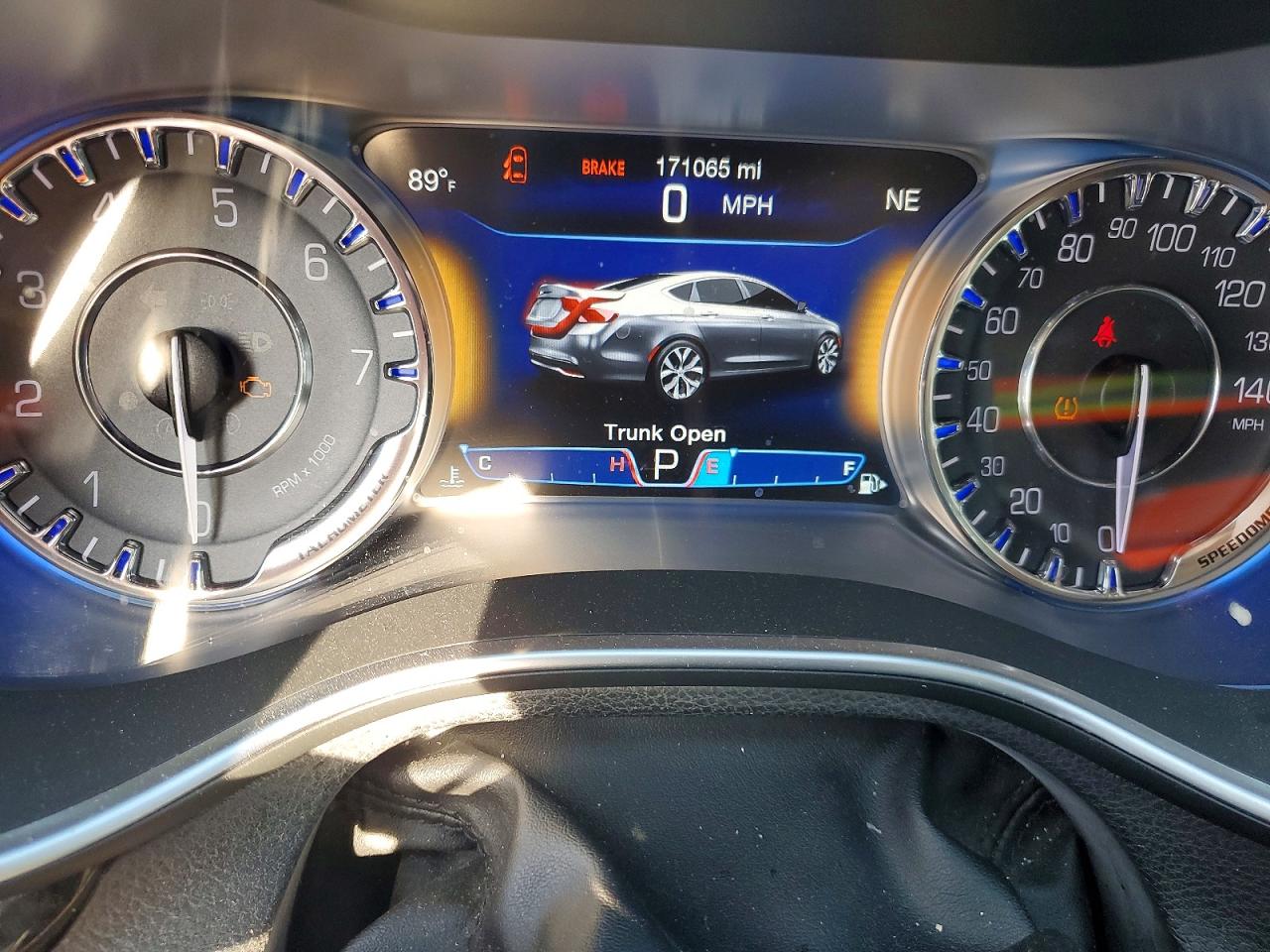 2015 Chrysler 200 C Gray vin: 1C3CCCCB1FN736187