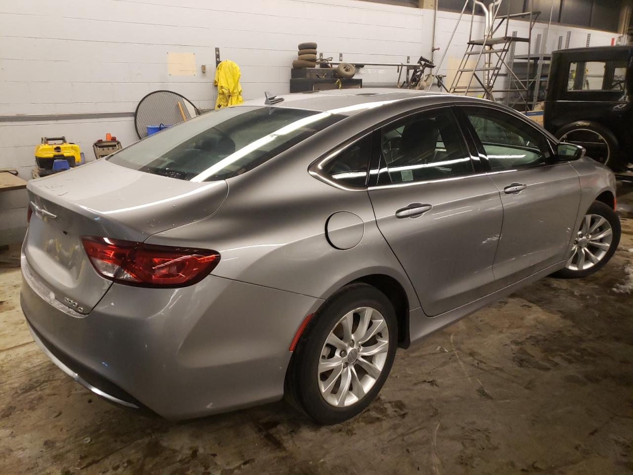 2015 Chrysler 200 C Silver vin: 1C3CCCCB2FN633716