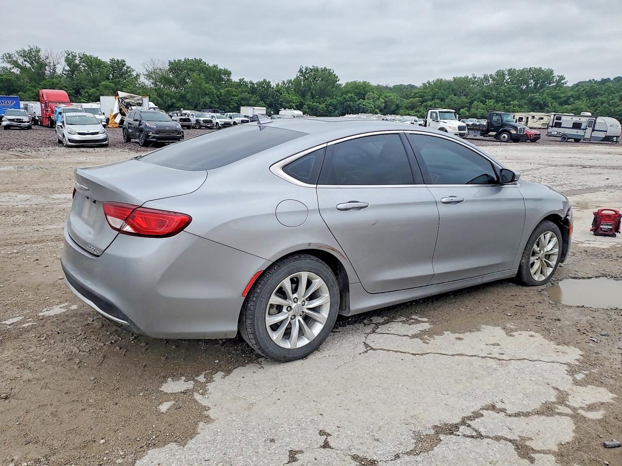 2015 Chrysler 200 C Gray vin: 1C3CCCCB2FN633716