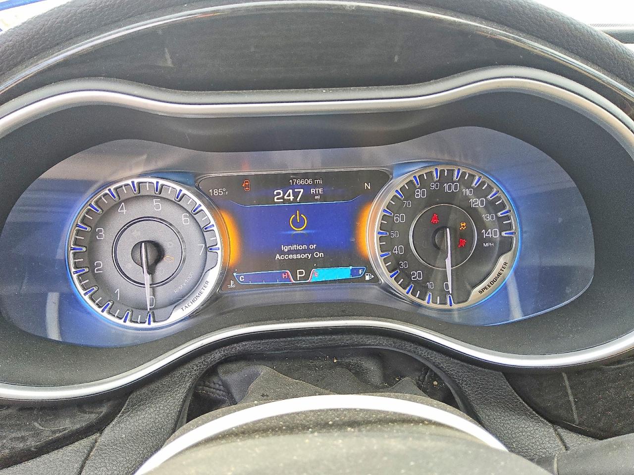 2015 Chrysler 200 C Maroon vin: 1C3CCCCB3FN527713