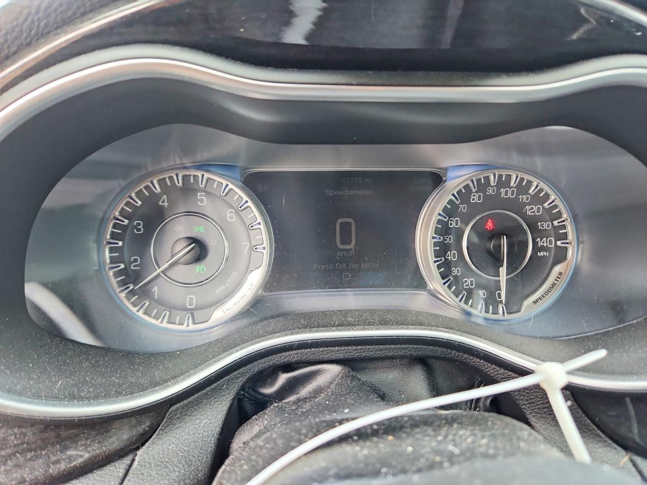 2015 Chrysler 200 C Gray vin: 1C3CCCCB3FN532037