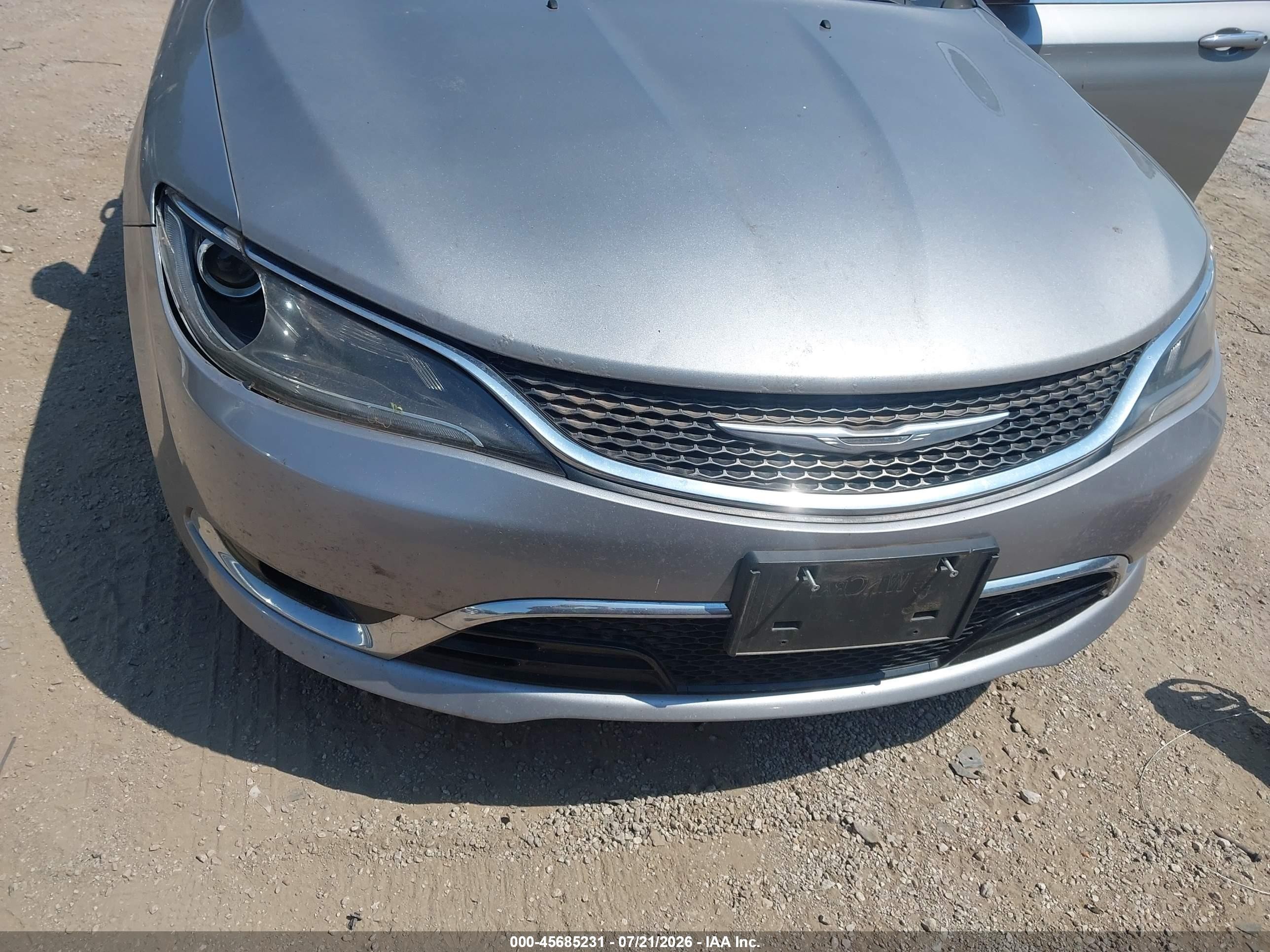 2015 Chrysler 200 C Silver vin: 1C3CCCCB4FN530121