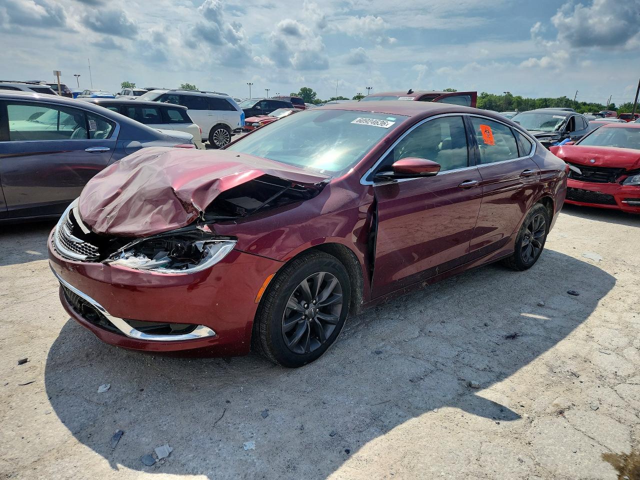 2015 Chrysler 200 C Red vin: 1C3CCCCB4FN544343