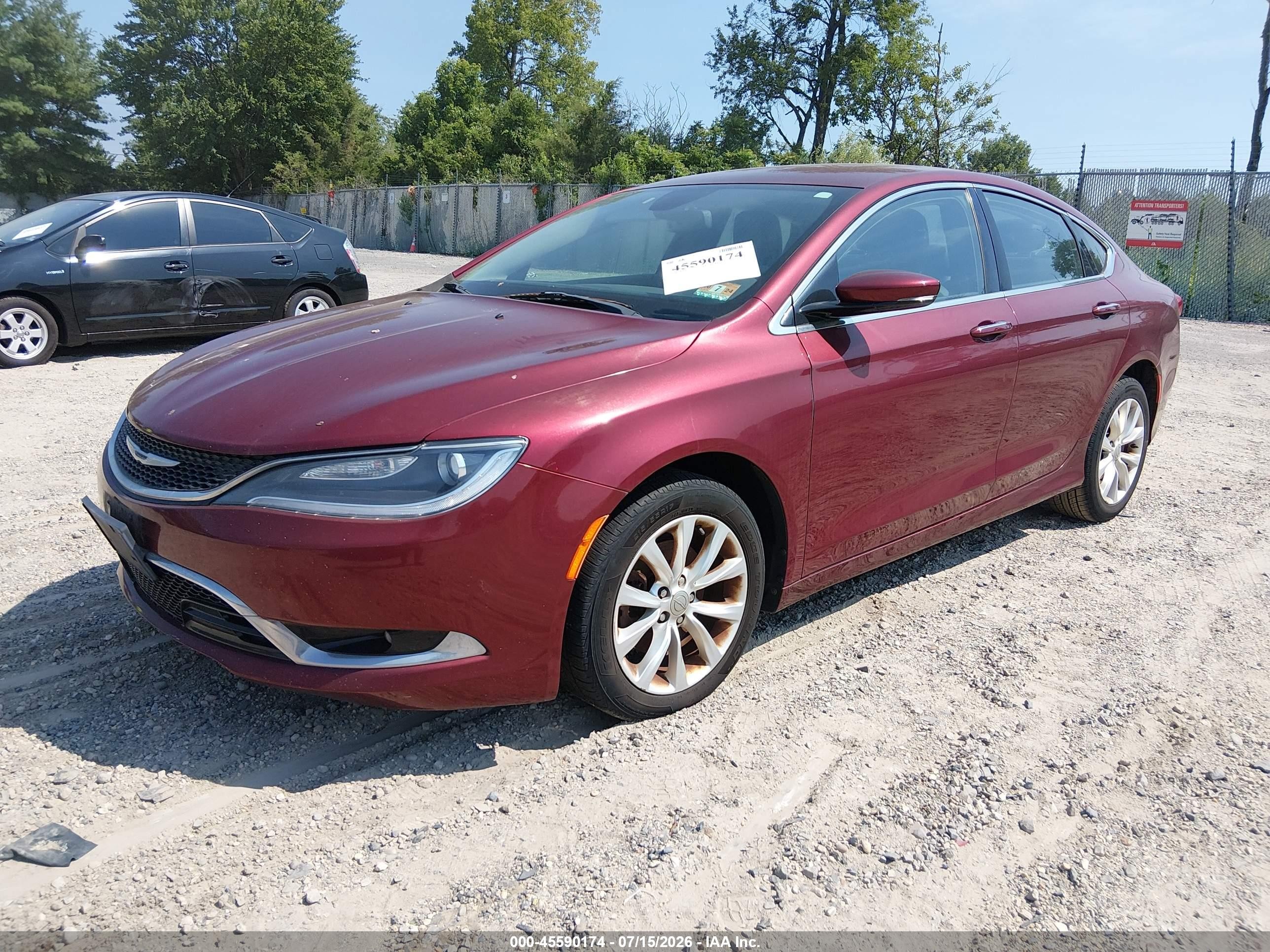 2015 Chrysler 200 C Красный vin: 1C3CCCCB5FN545484