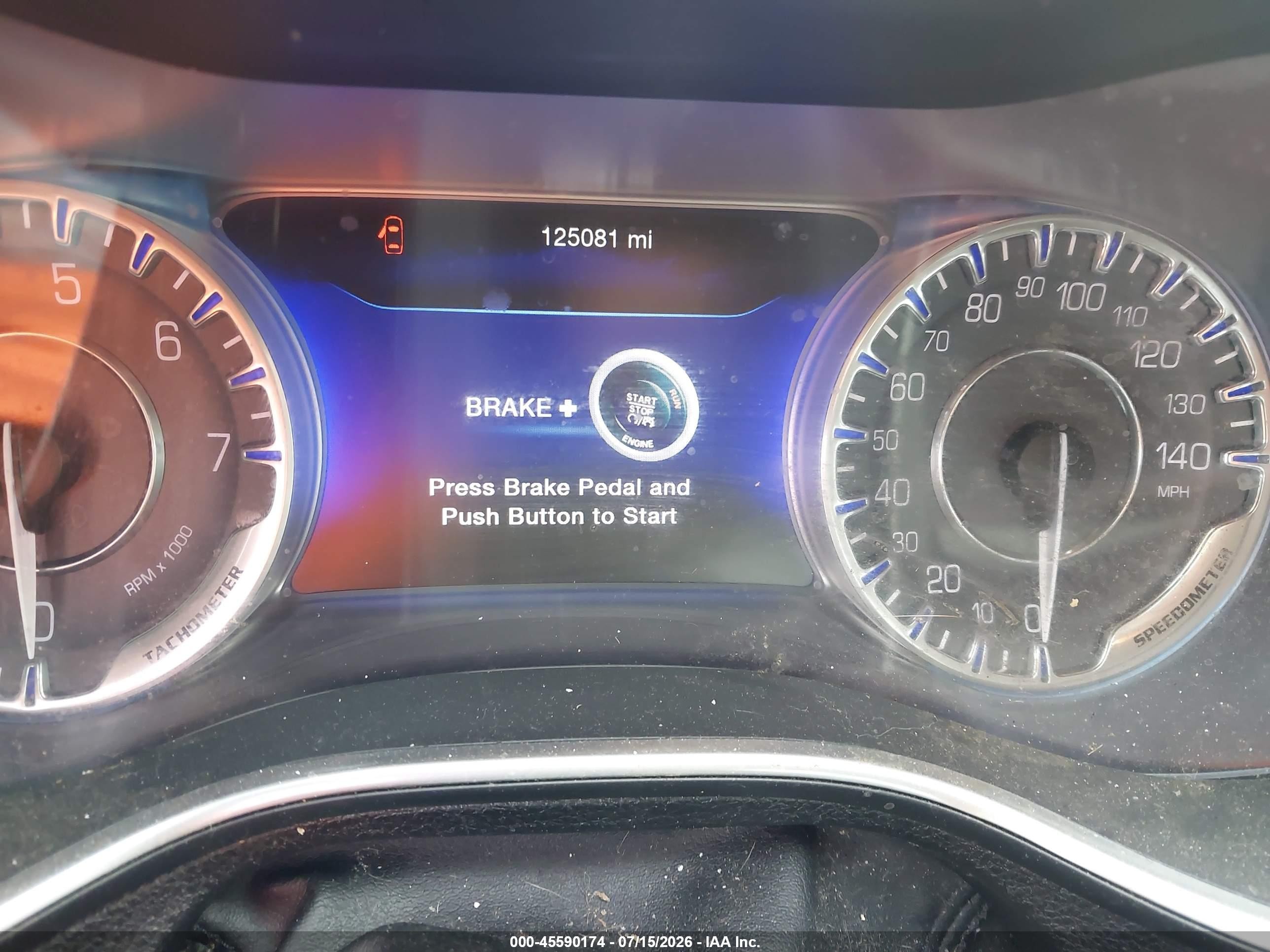 2015 Chrysler 200 C Красный vin: 1C3CCCCB5FN545484