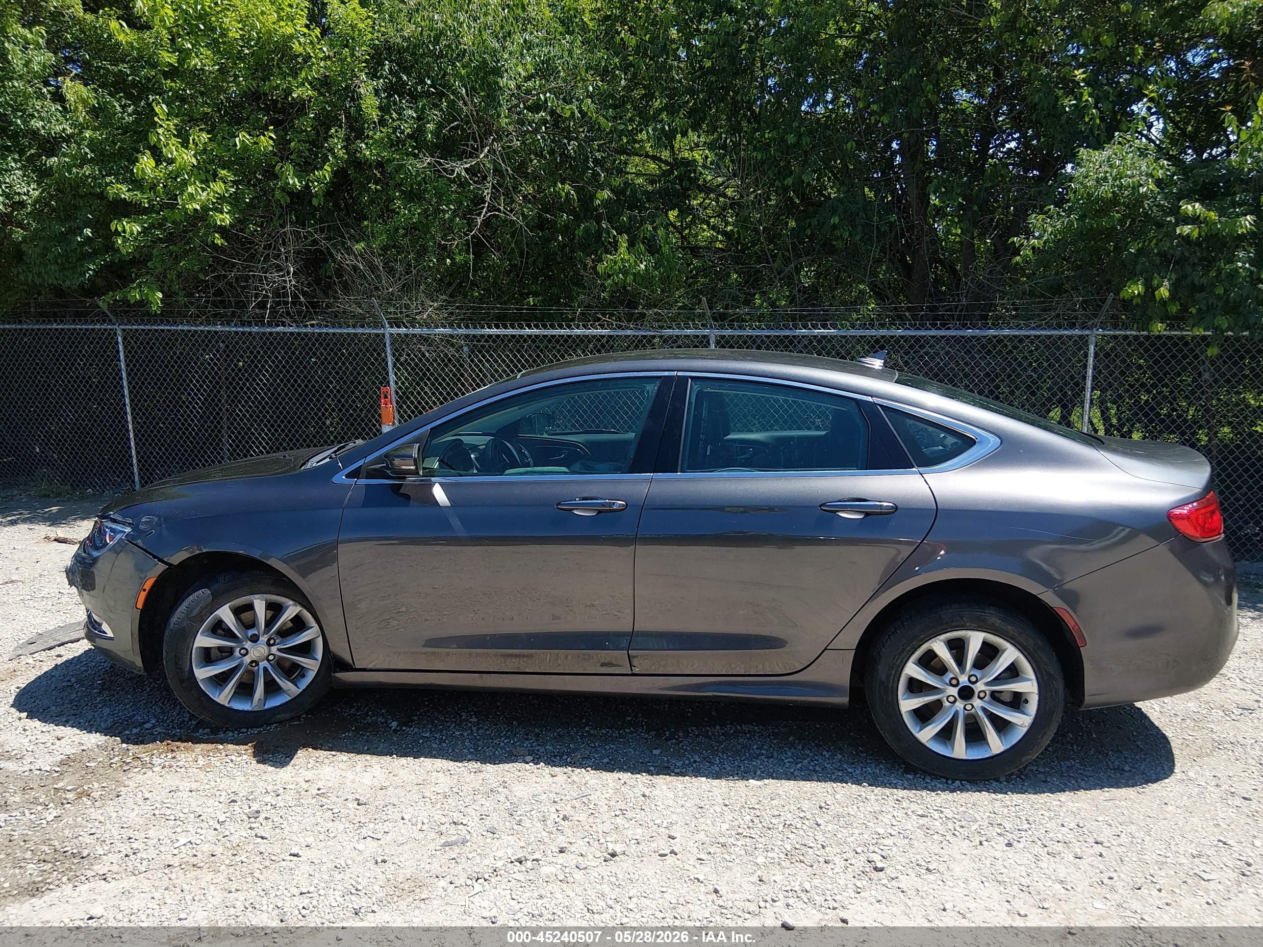 2015 Chrysler 200 C Gray vin: 1C3CCCCB5FN565749