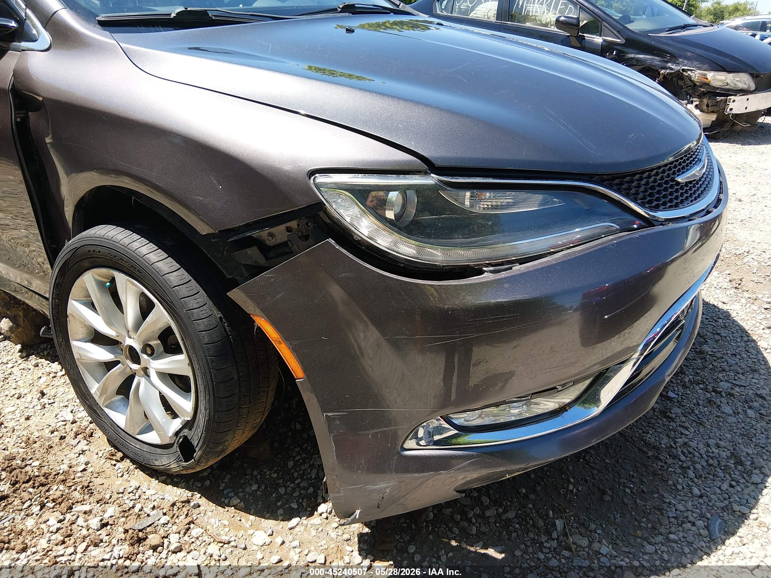 2015 Chrysler 200 C Gray vin: 1C3CCCCB5FN565749