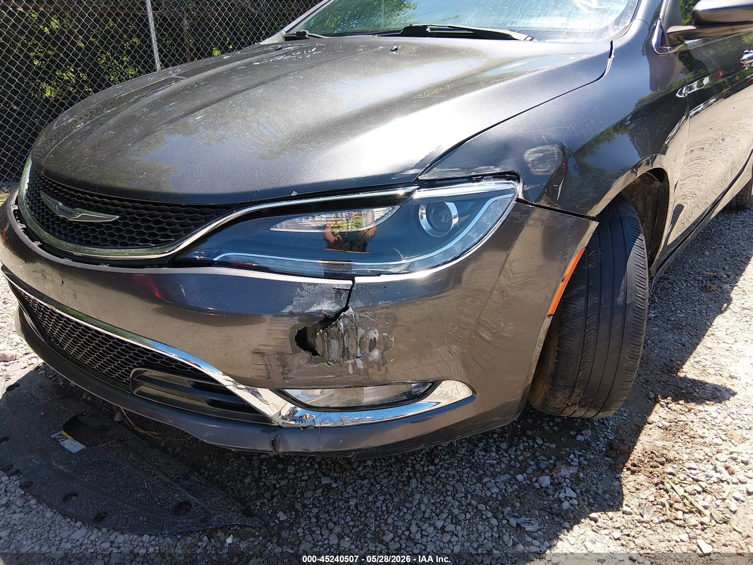 2015 Chrysler 200 C Gray vin: 1C3CCCCB5FN565749