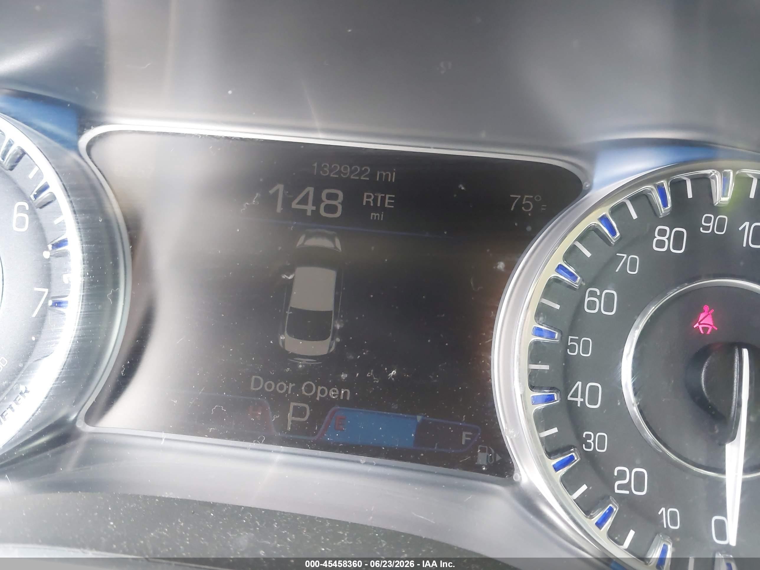 2015 Chrysler 200 C Silver vin: 1C3CCCCB6FN703380