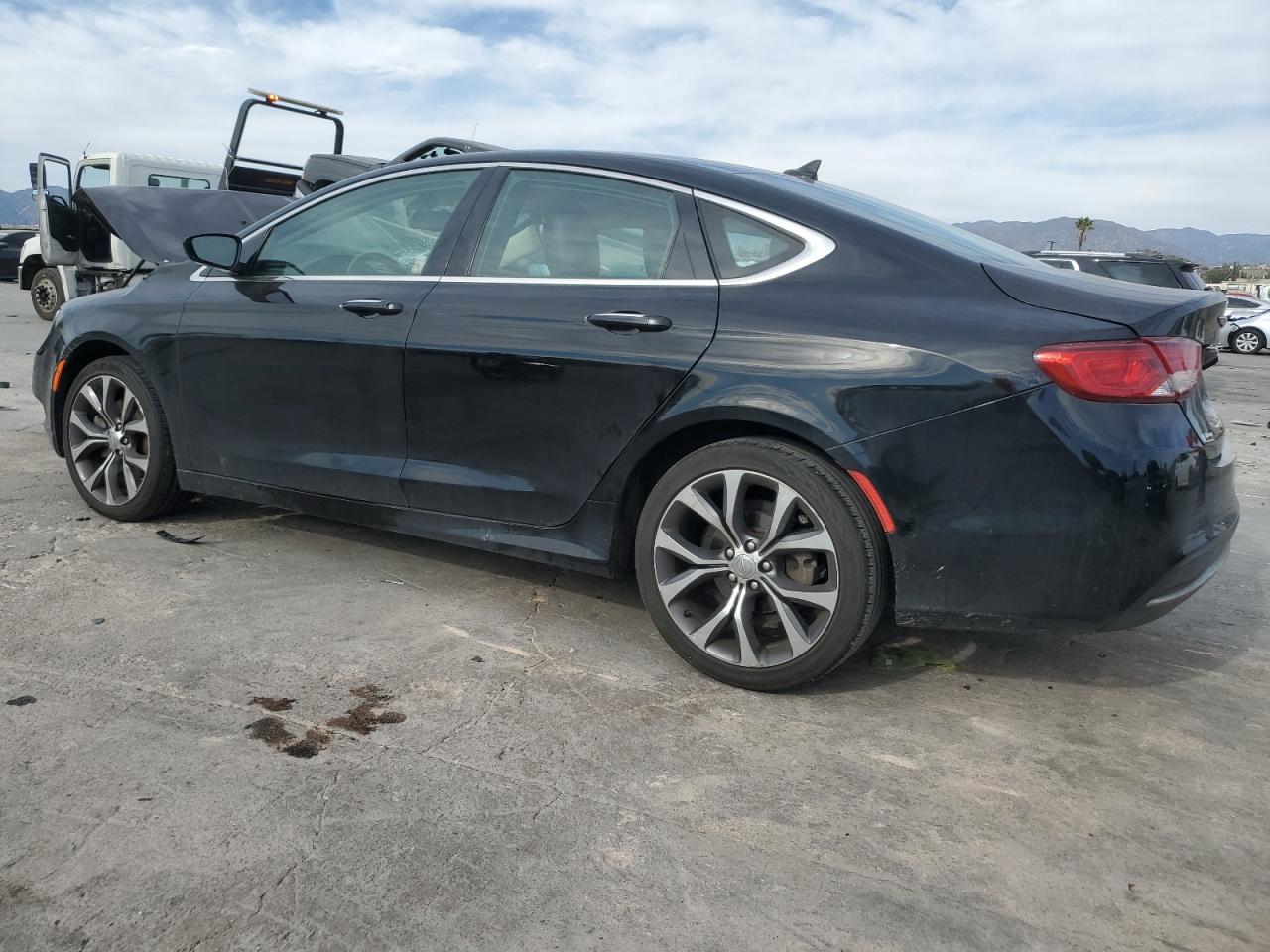 2015 Chrysler 200 Черный vin: 1C3CCCCB8FN673718