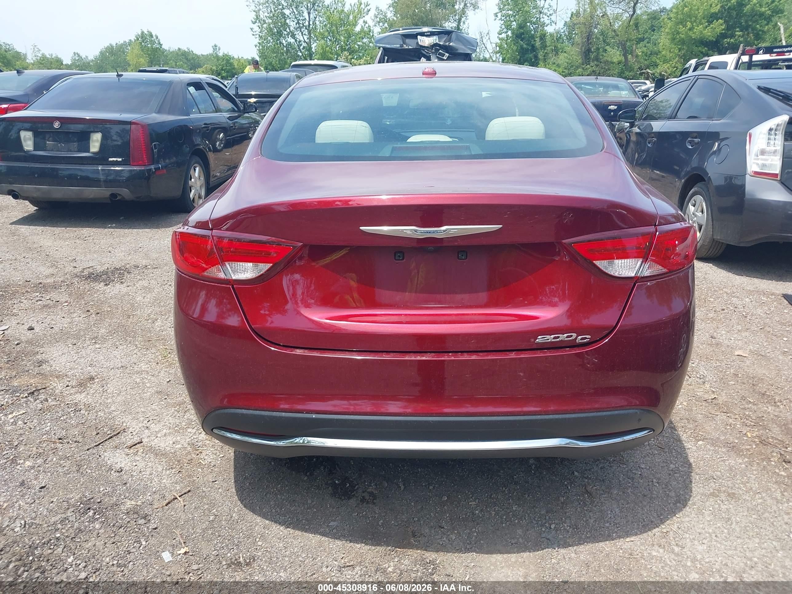 2015 Chrysler 200 C Red vin: 1C3CCCCB9FN546900