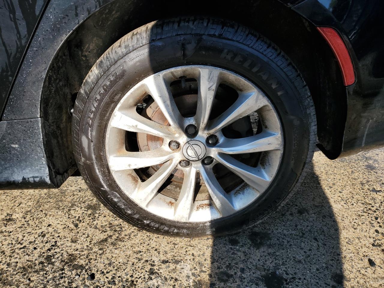 2015 Chrysler 200 C Black vin: 1C3CCCCBXFN501030 Damage: Left Rear Wheel, Curb Rash, > 12 Inches
