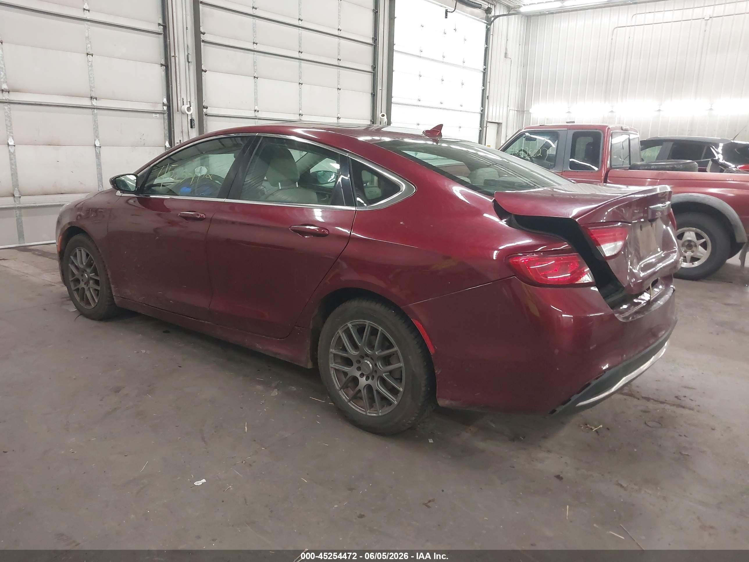 2015 Chrysler 200 C Темно-бордовый vin: 1C3CCCCBXFN564712