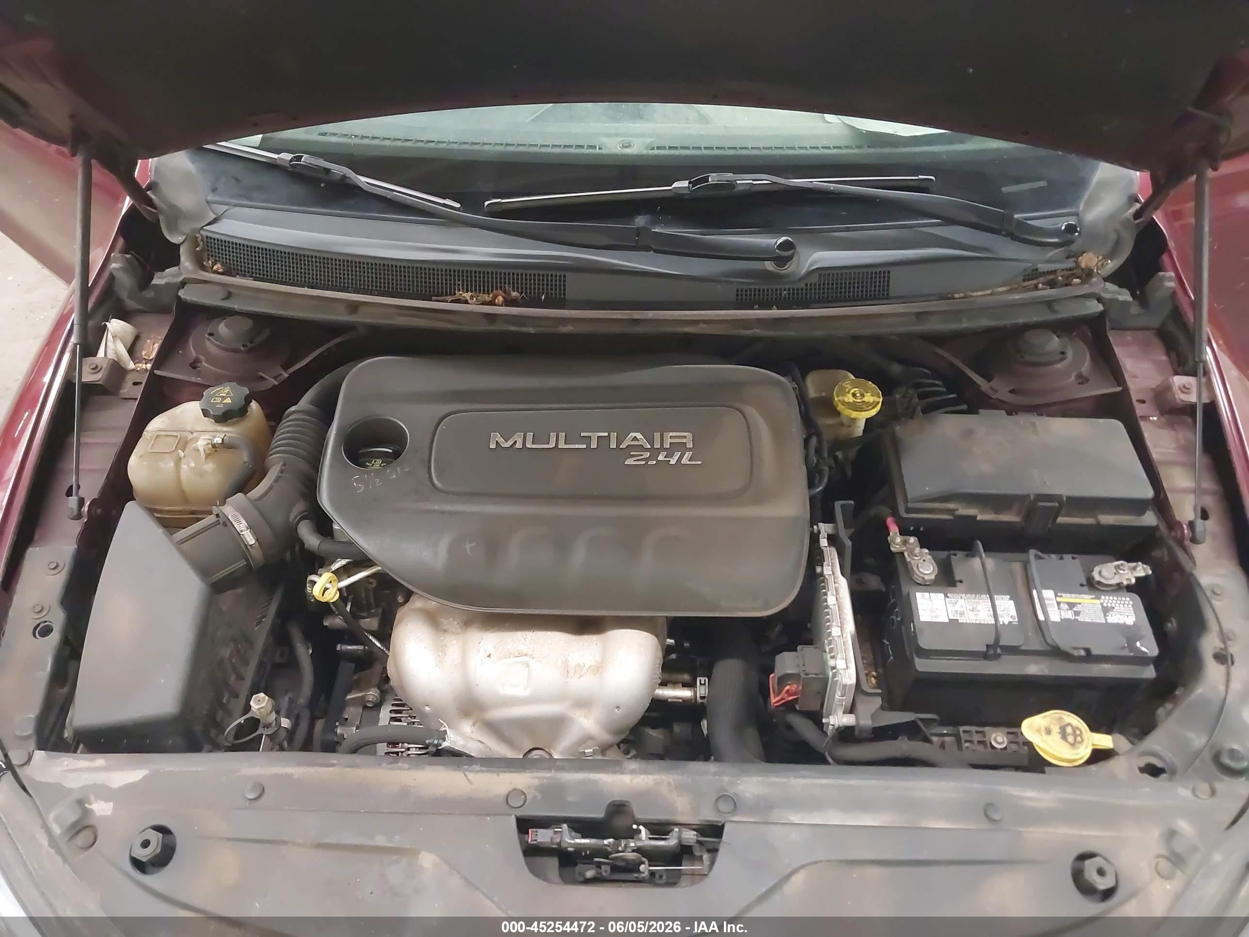 2015 Chrysler 200 C Темно-бордовый vin: 1C3CCCCBXFN564712