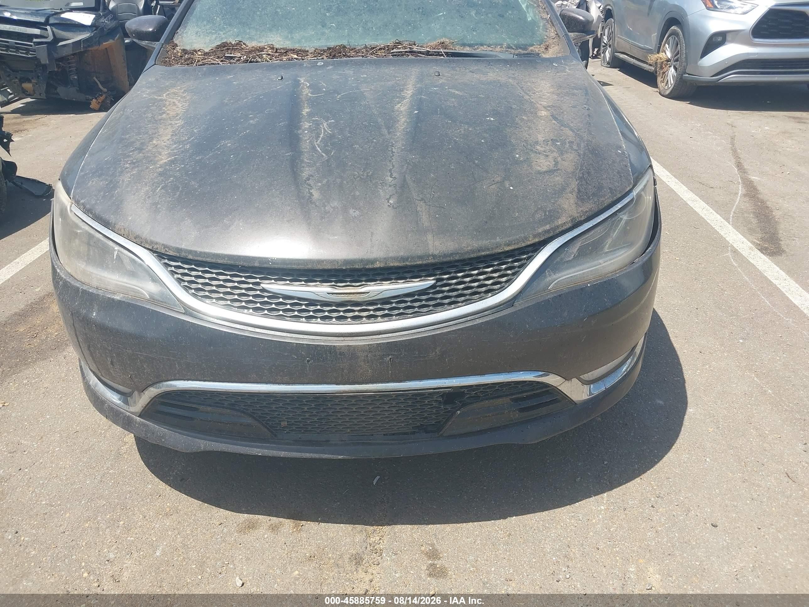 2015 Chrysler 200 C Brown vin: 1C3CCCCG2FN582083