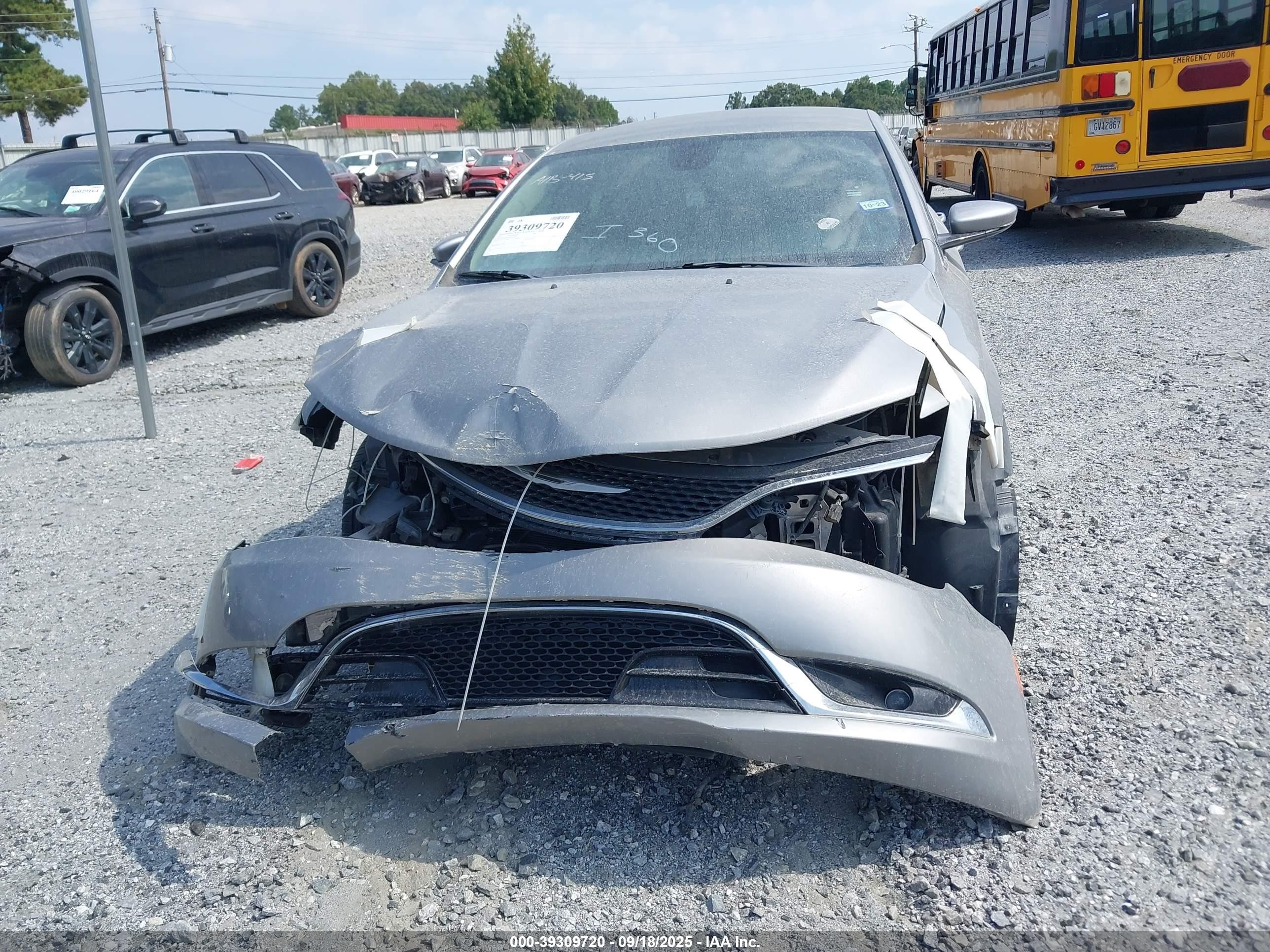 2015 Chrysler 200 C Silver vin: 1C3CCCCG5FN515400