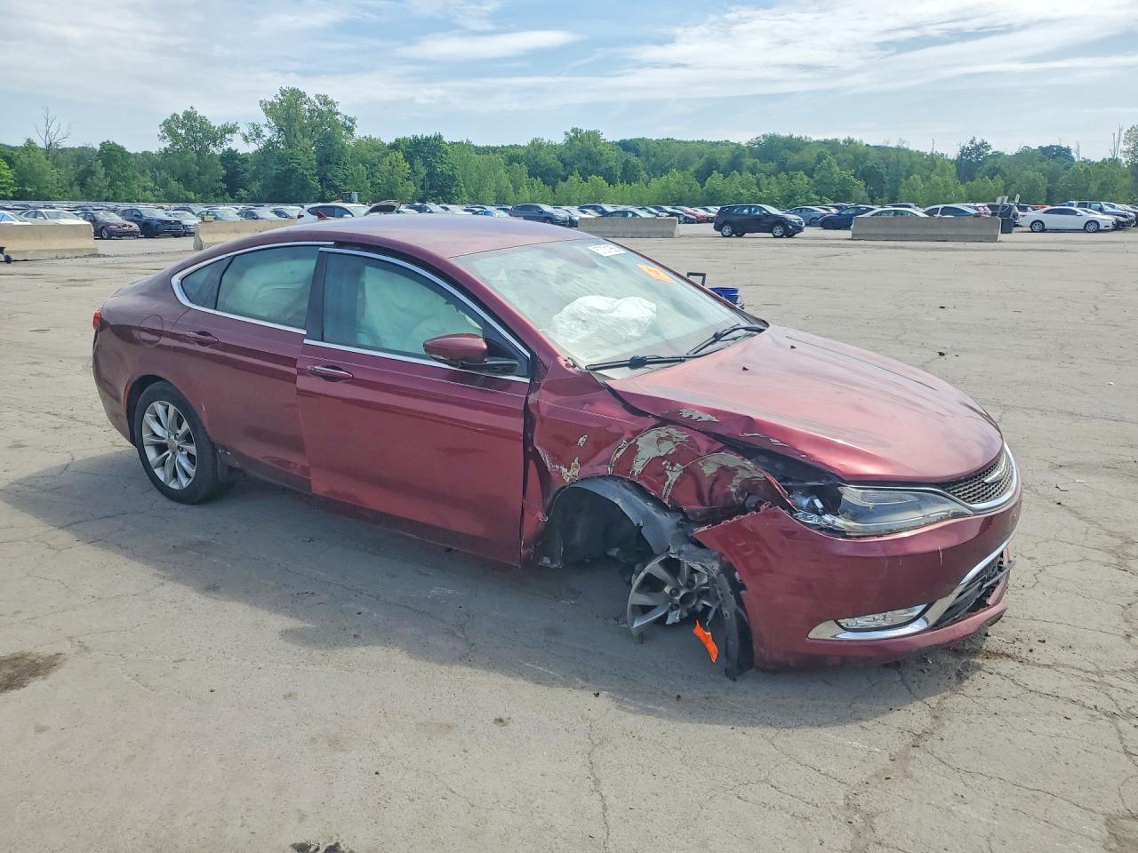2015 Chrysler 200 C Maroon vin: 1C3CCCCG5FN519950
