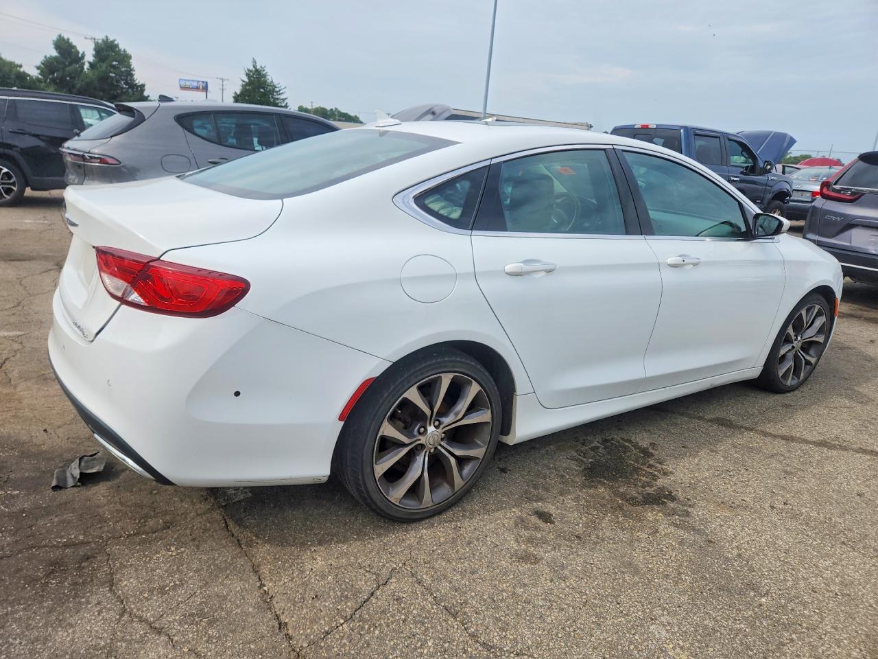 2015 Chrysler 200 C Белый vin: 1C3CCCCG6FN528074