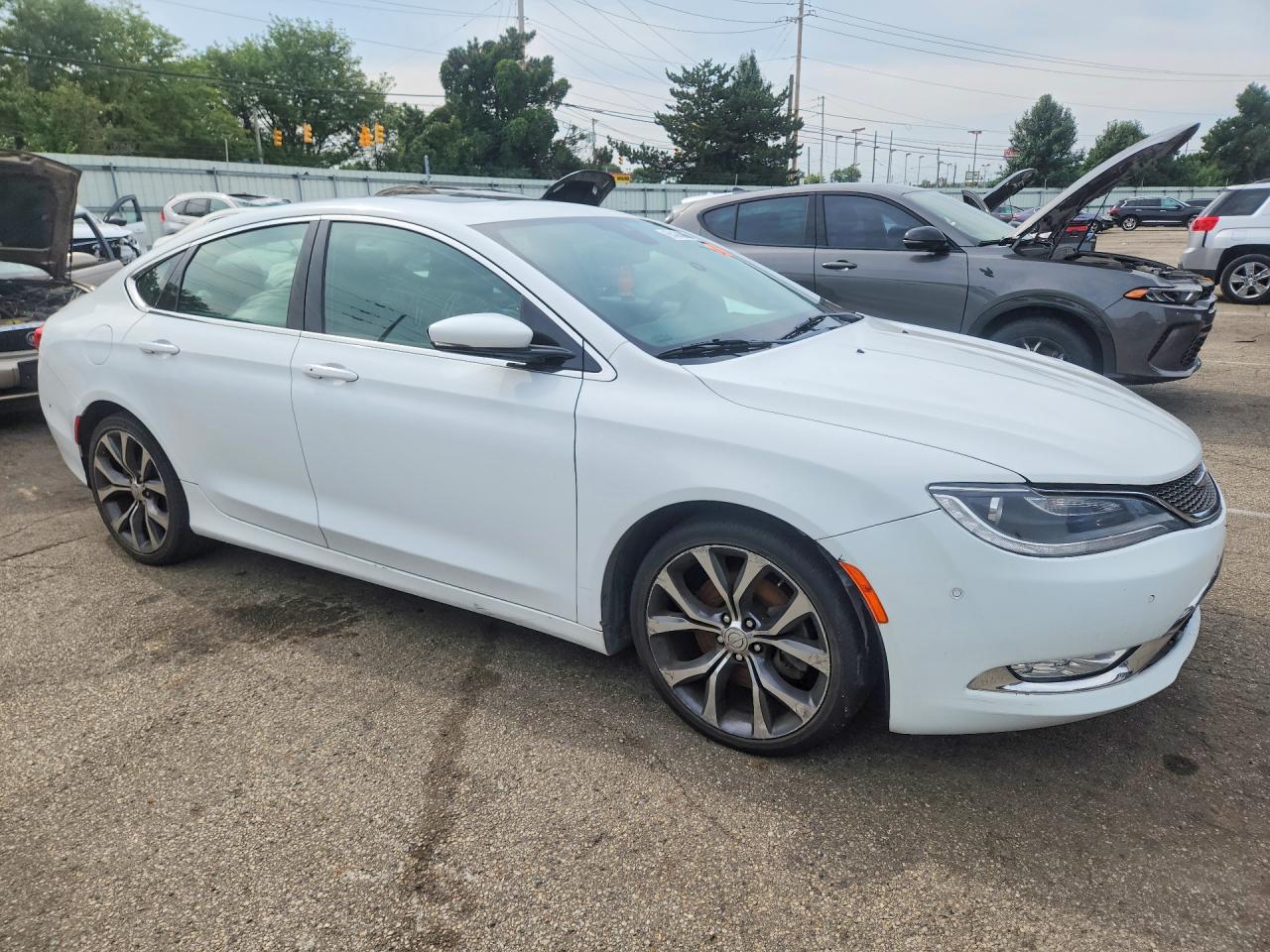 2015 Chrysler 200 C Белый vin: 1C3CCCCG6FN528074