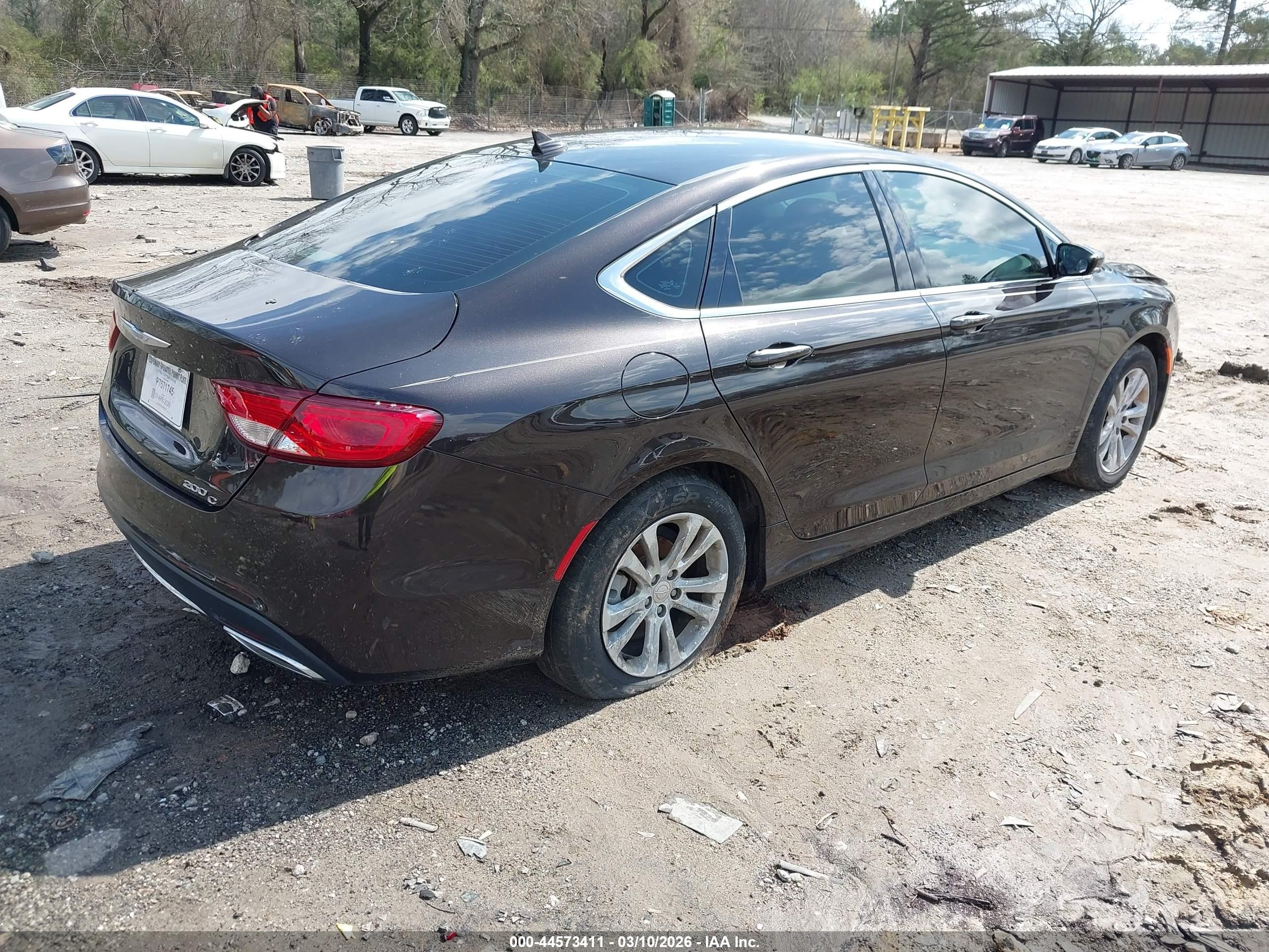 2015 Chrysler 200 C Brown vin: 1C3CCCCG6FN565285
