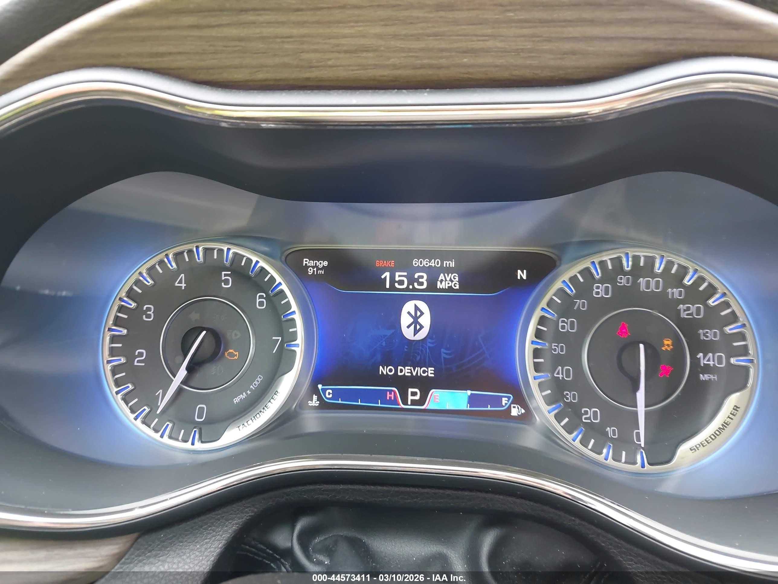 2015 Chrysler 200 C Brown vin: 1C3CCCCG6FN565285