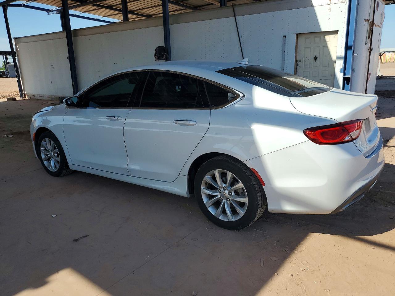 2015 Chrysler 200 C White vin: 1C3CCCCG6FN567599