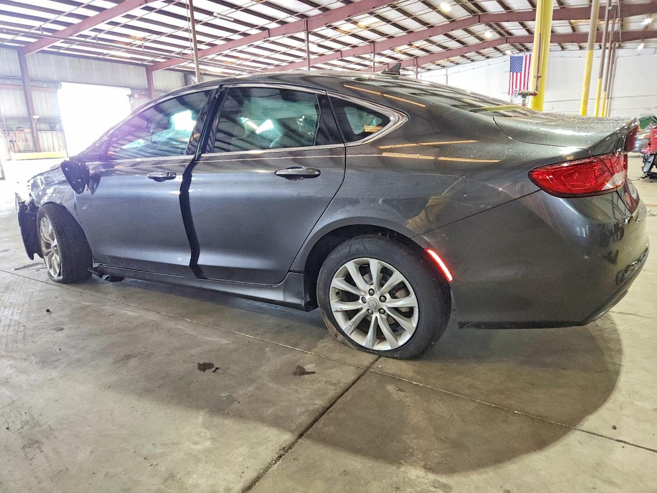 2015 Chrysler 200 C Gray vin: 1C3CCCCG7FN519643