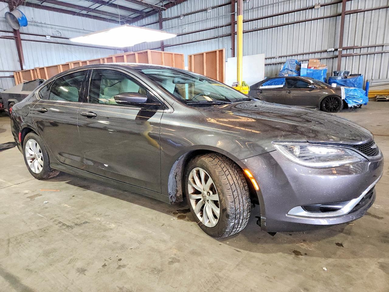 2015 Chrysler 200 C Gray vin: 1C3CCCCG7FN519643
